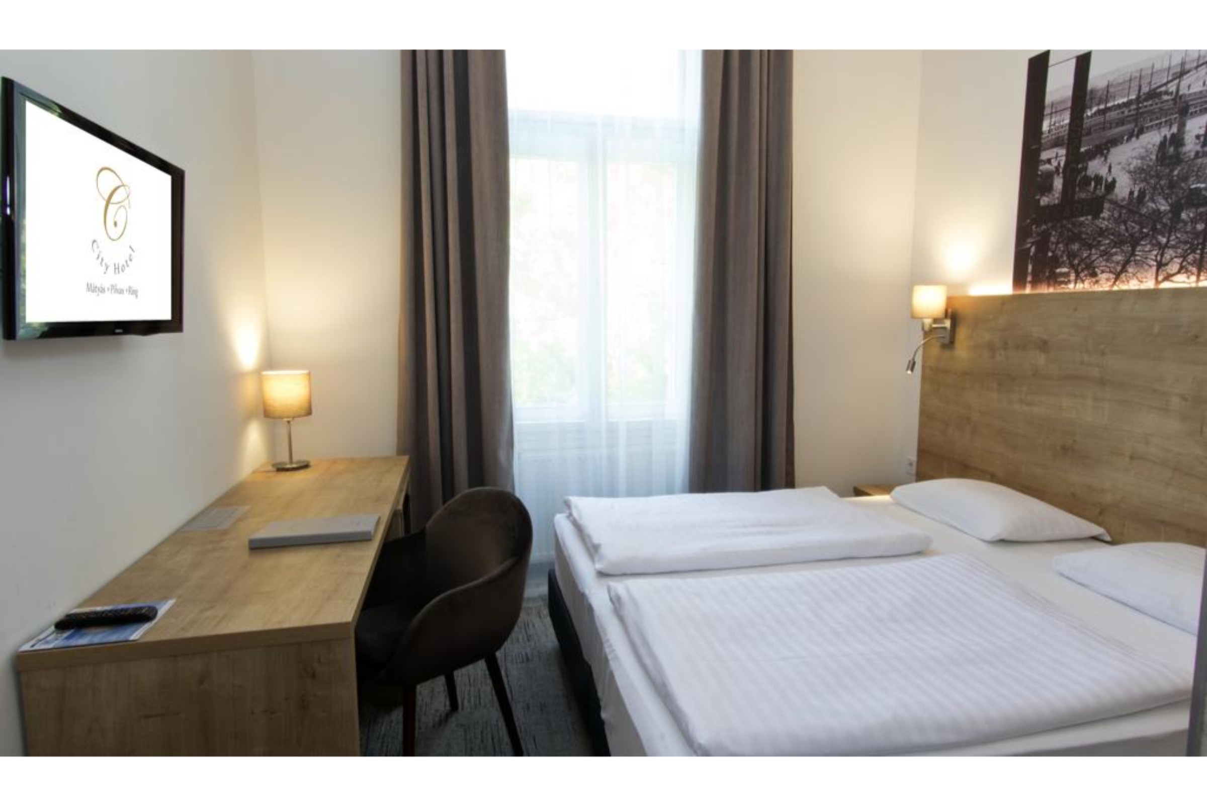 Double or Twin Standard