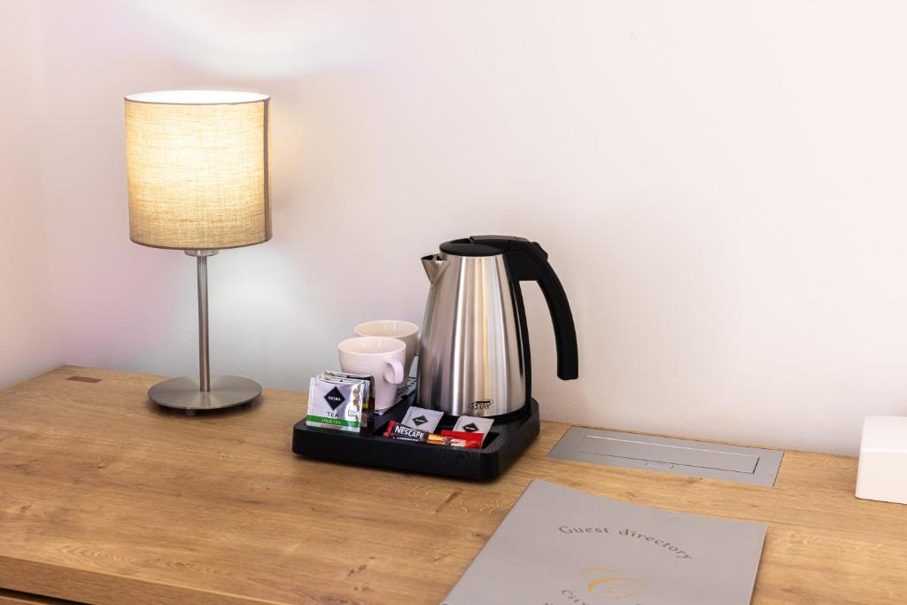 Double or Twin Standard