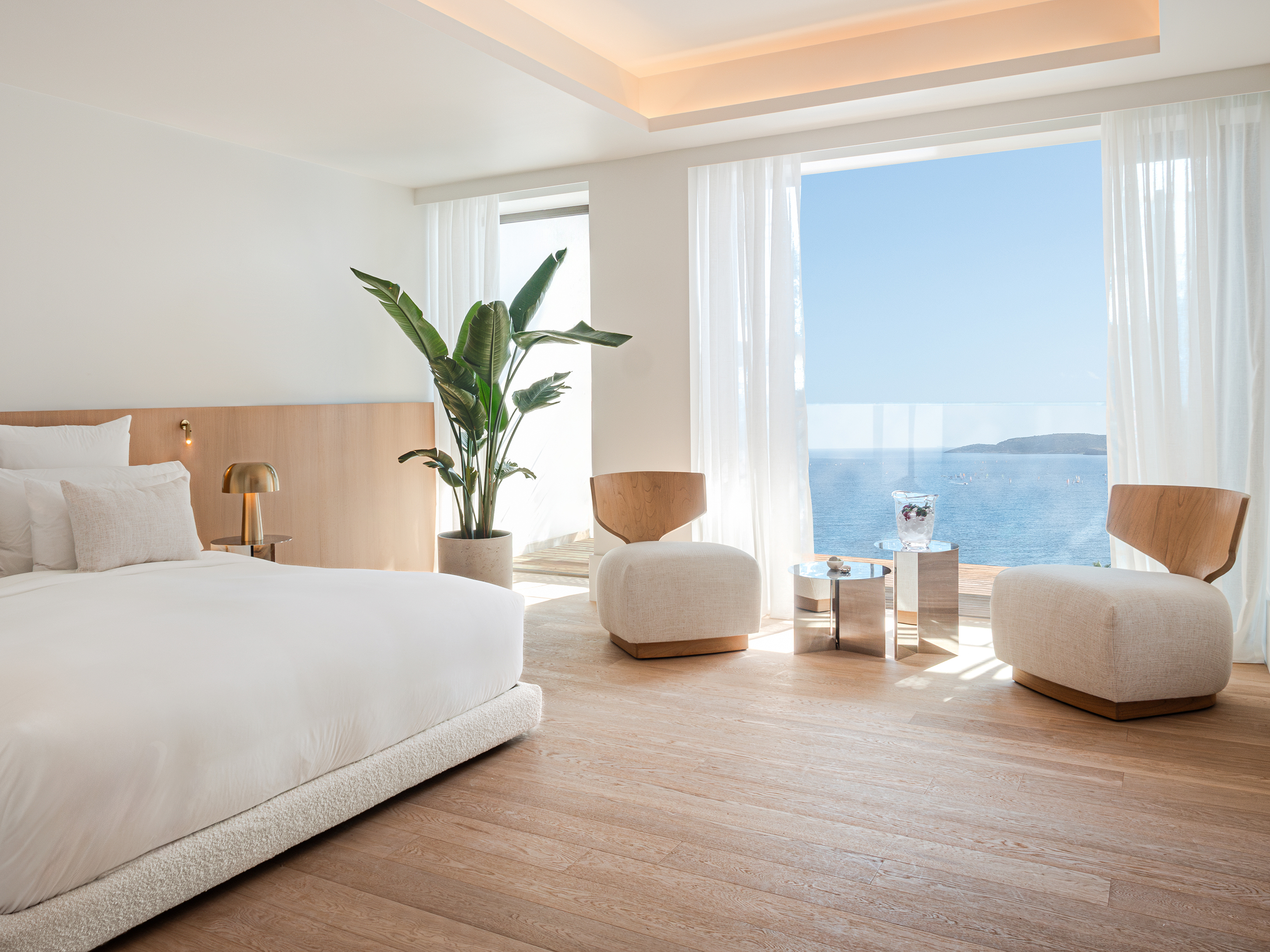 Double or Twin Deluxe Sea View