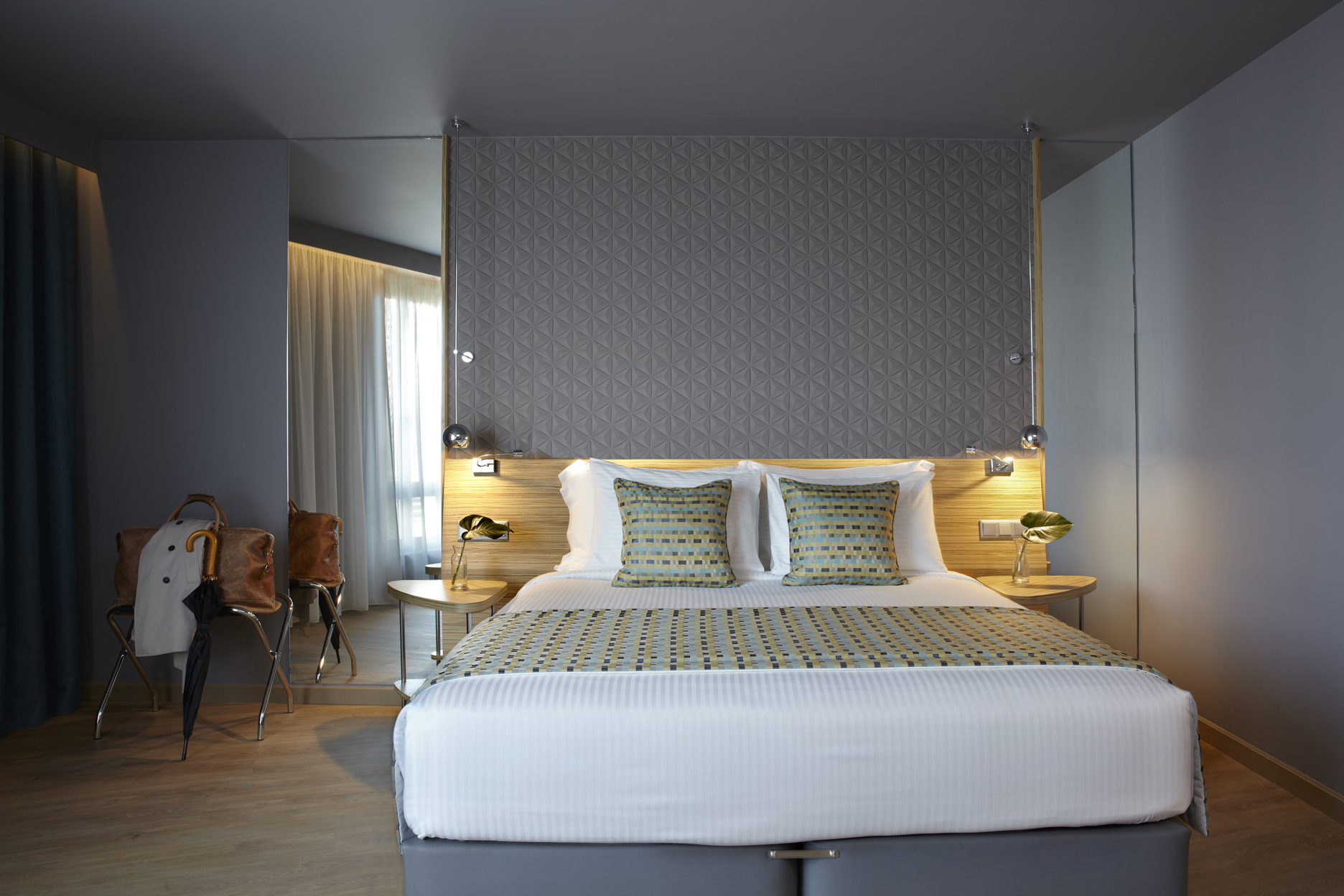 Double or Twin Standard