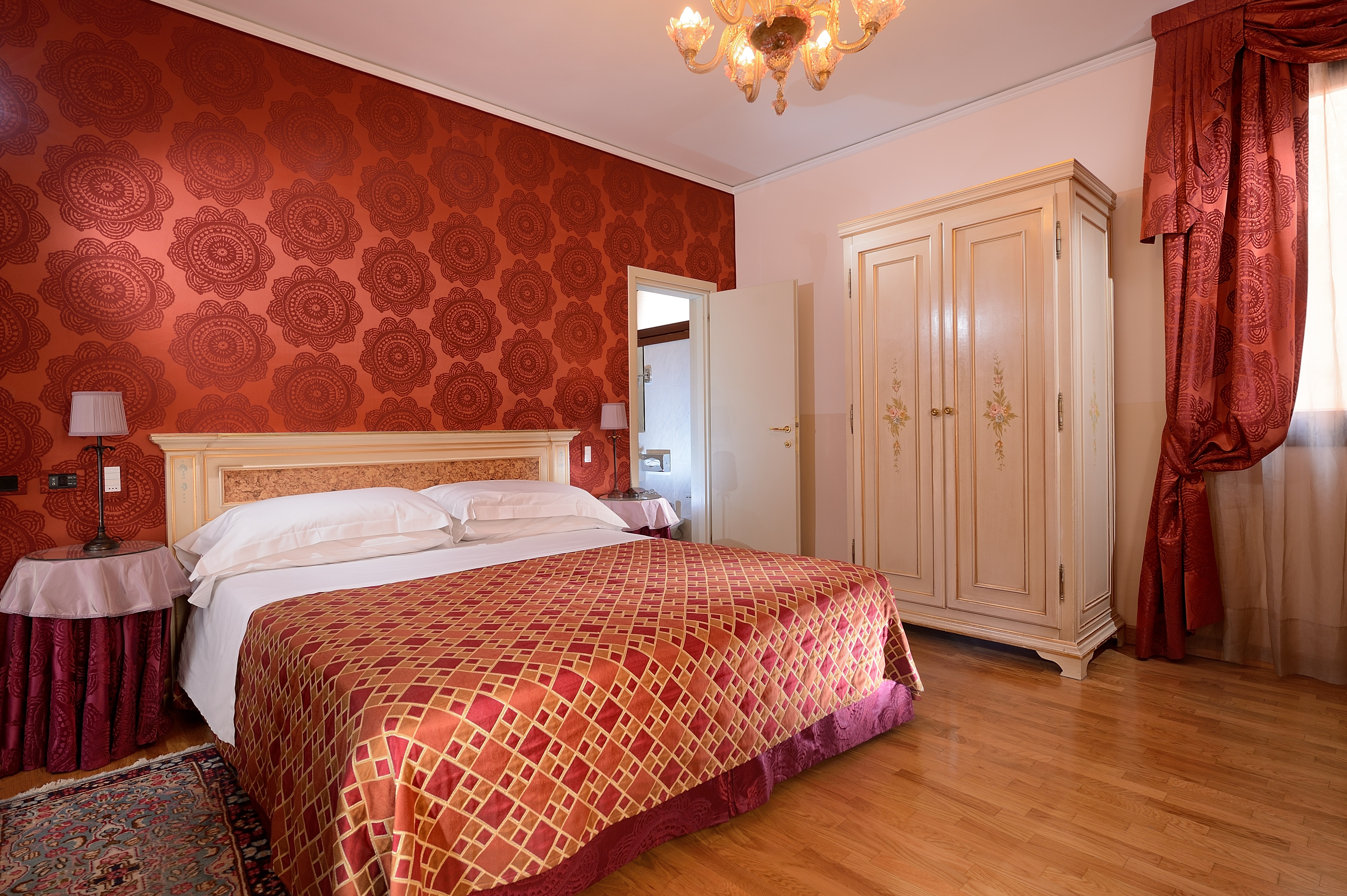 Double or Twin Superior