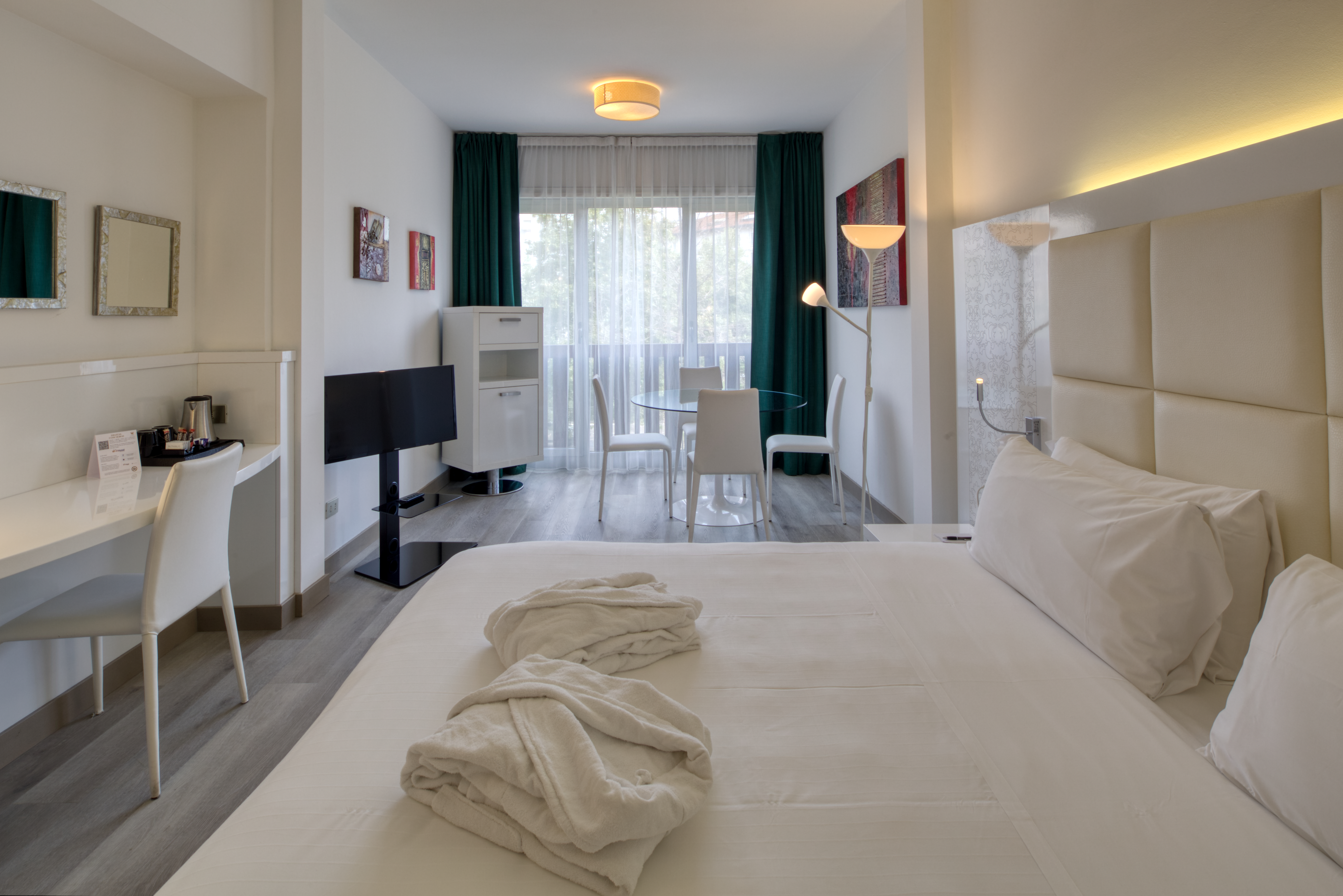 Double or Twin Executive