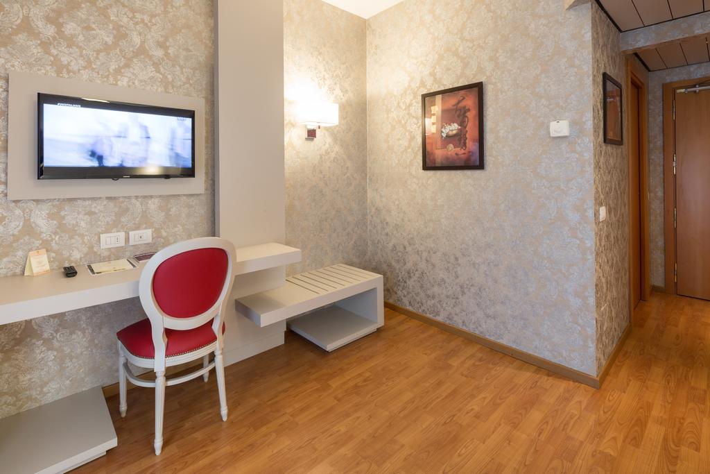 Junior Suite Standard