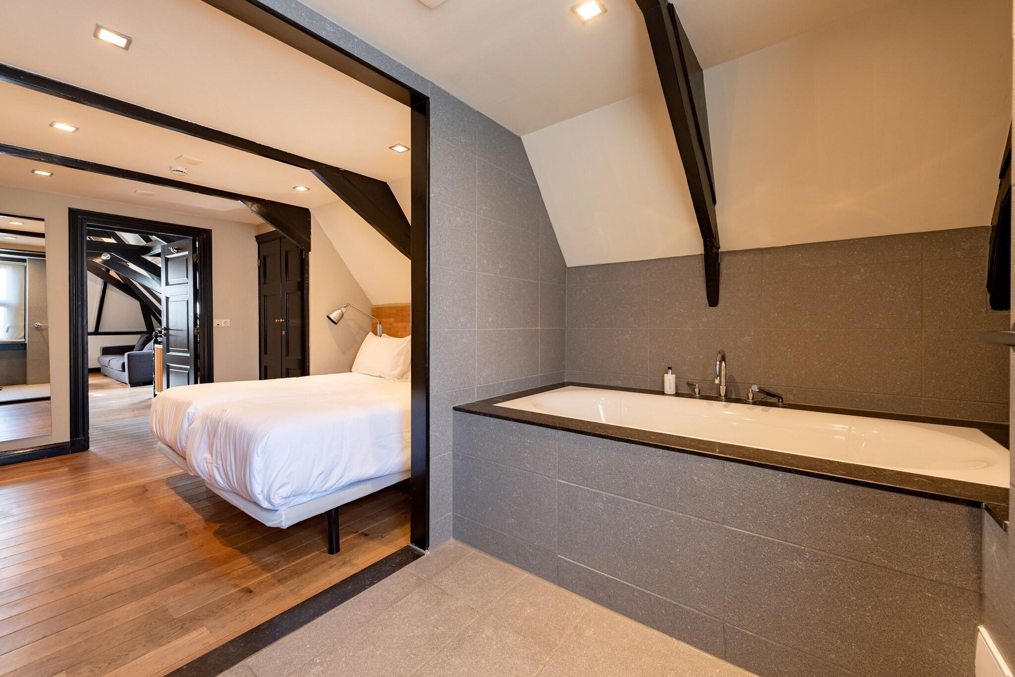 Double King Size Bed