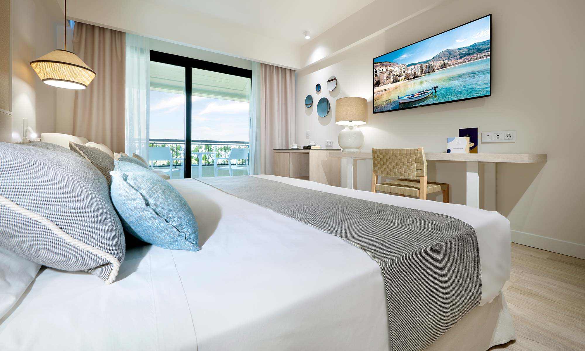 Double or Twin Connecting Room