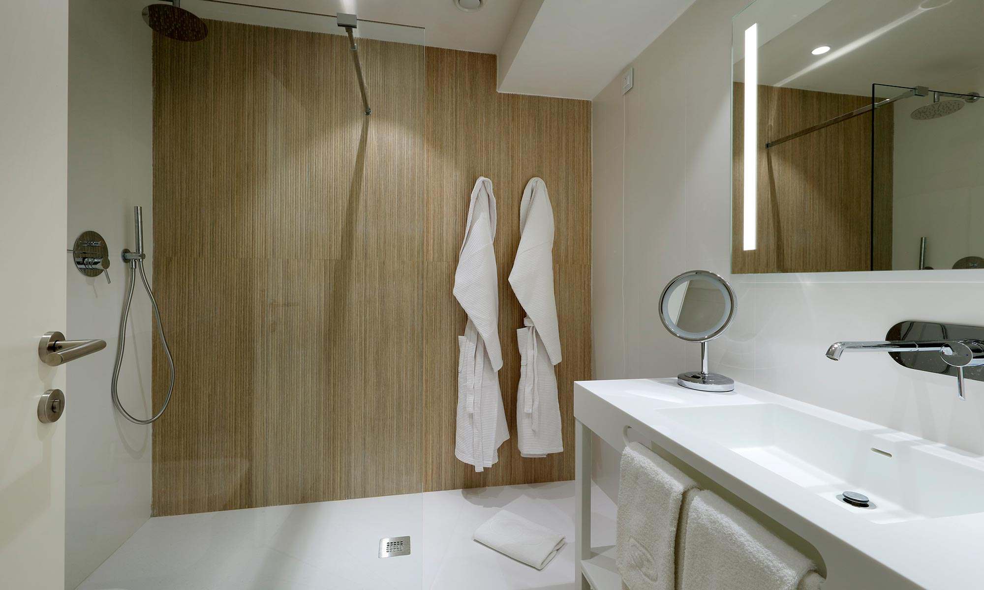 Double or Twin Connecting Room