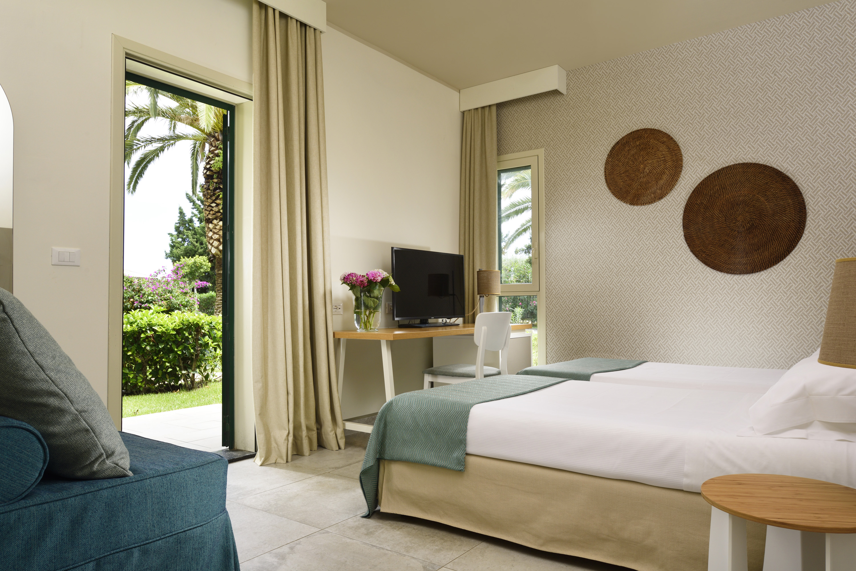 Double or Twin Superior