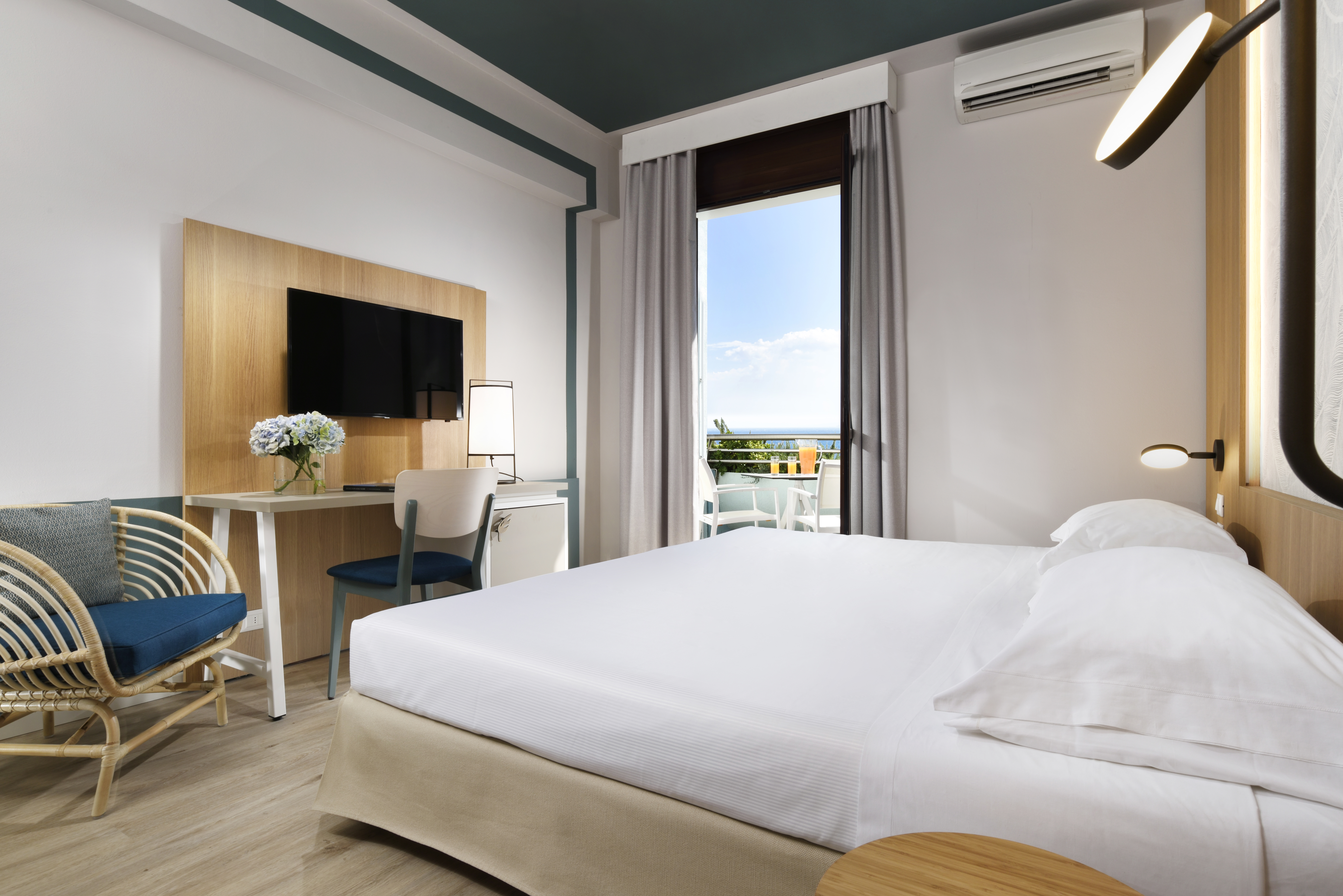 Double or Twin Sea View