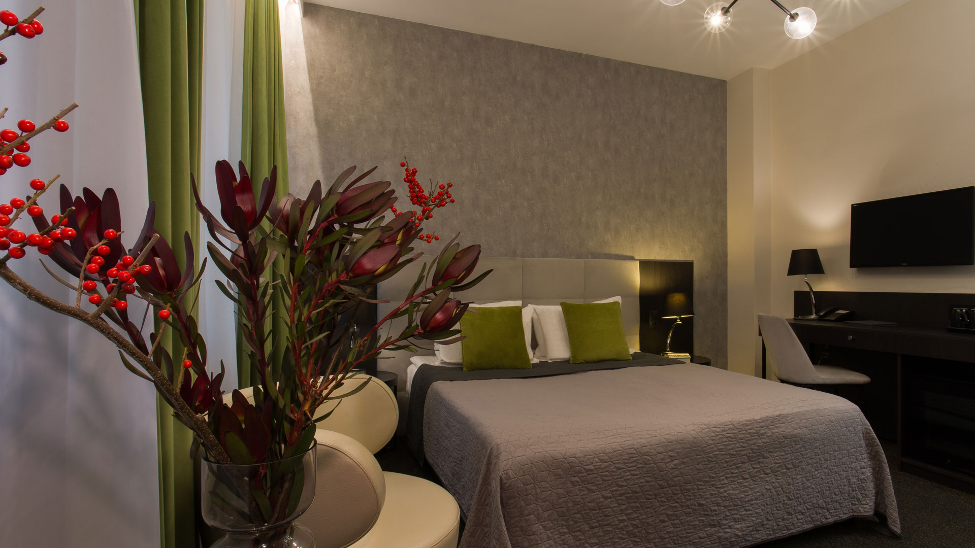 Double or Twin Standard