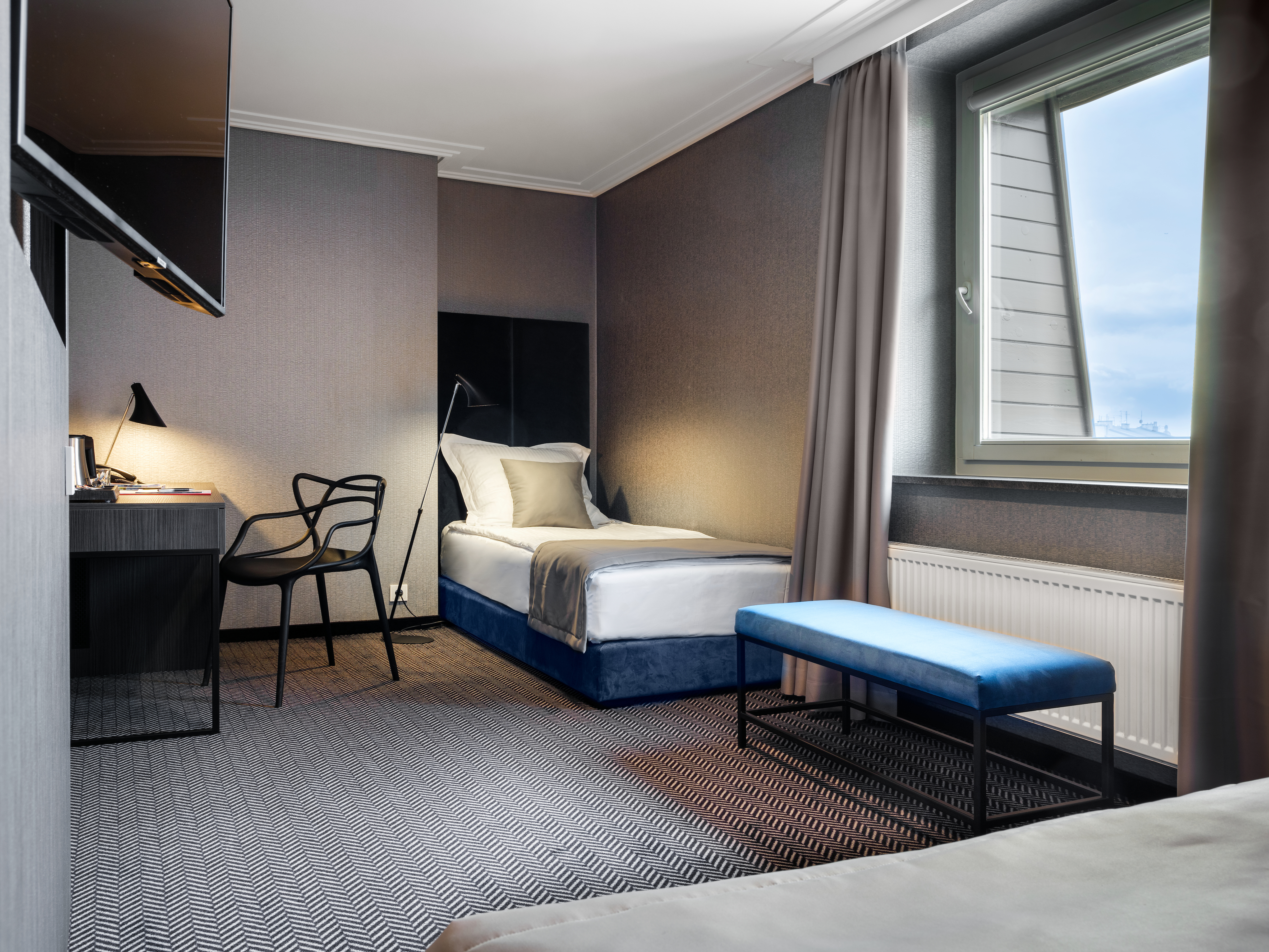 Double or Twin Deluxe