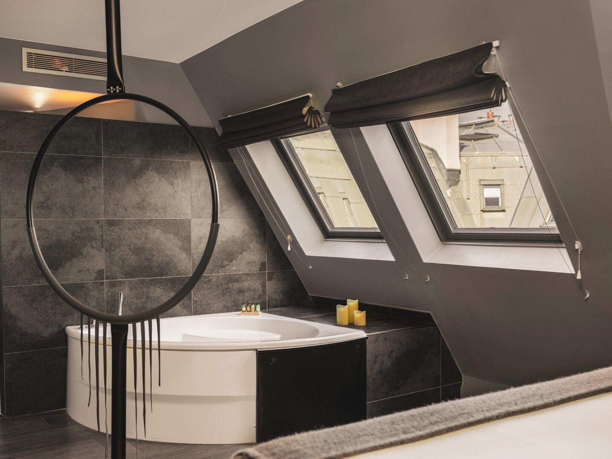 Suite with Double Bed