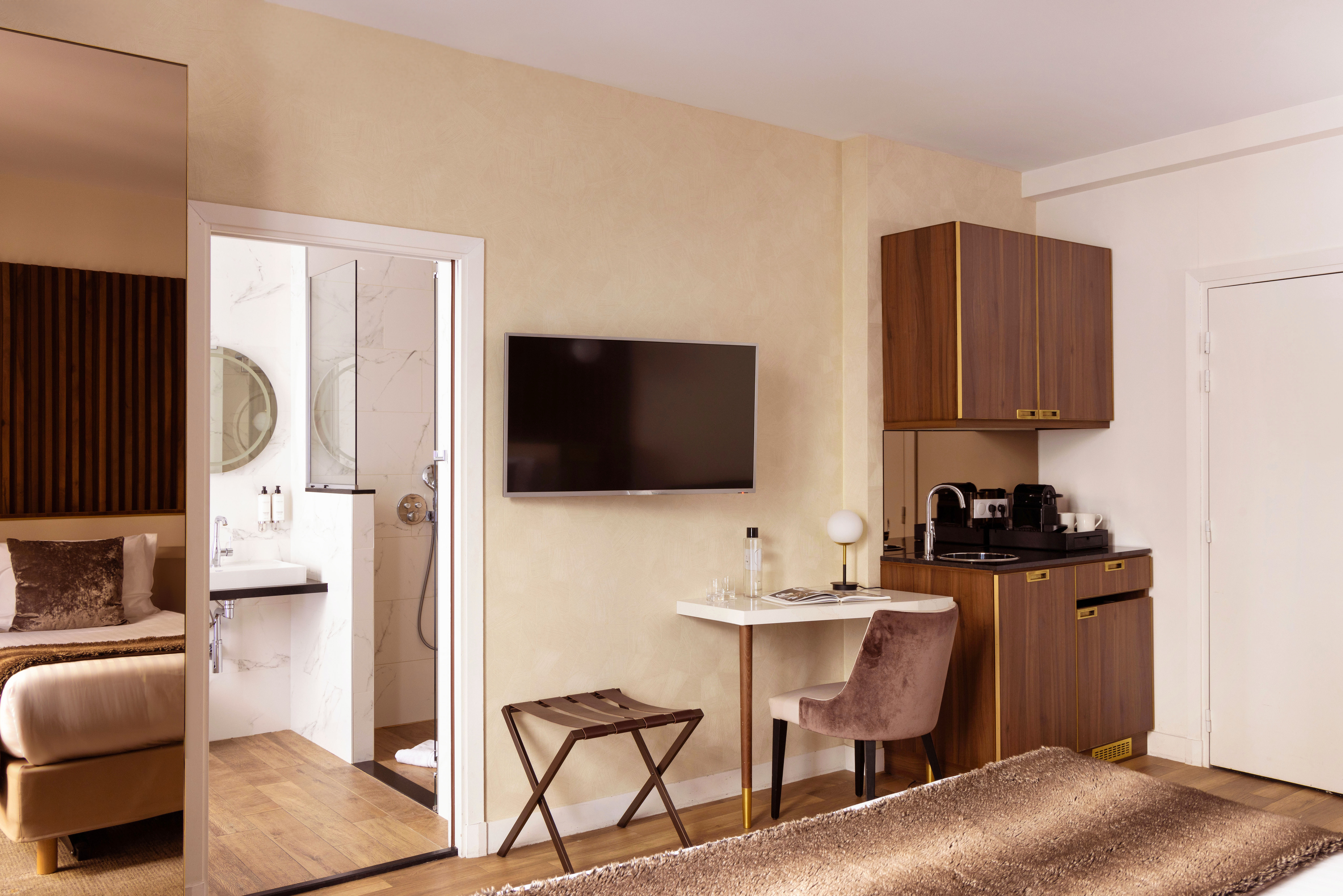 Junior Suite Standard