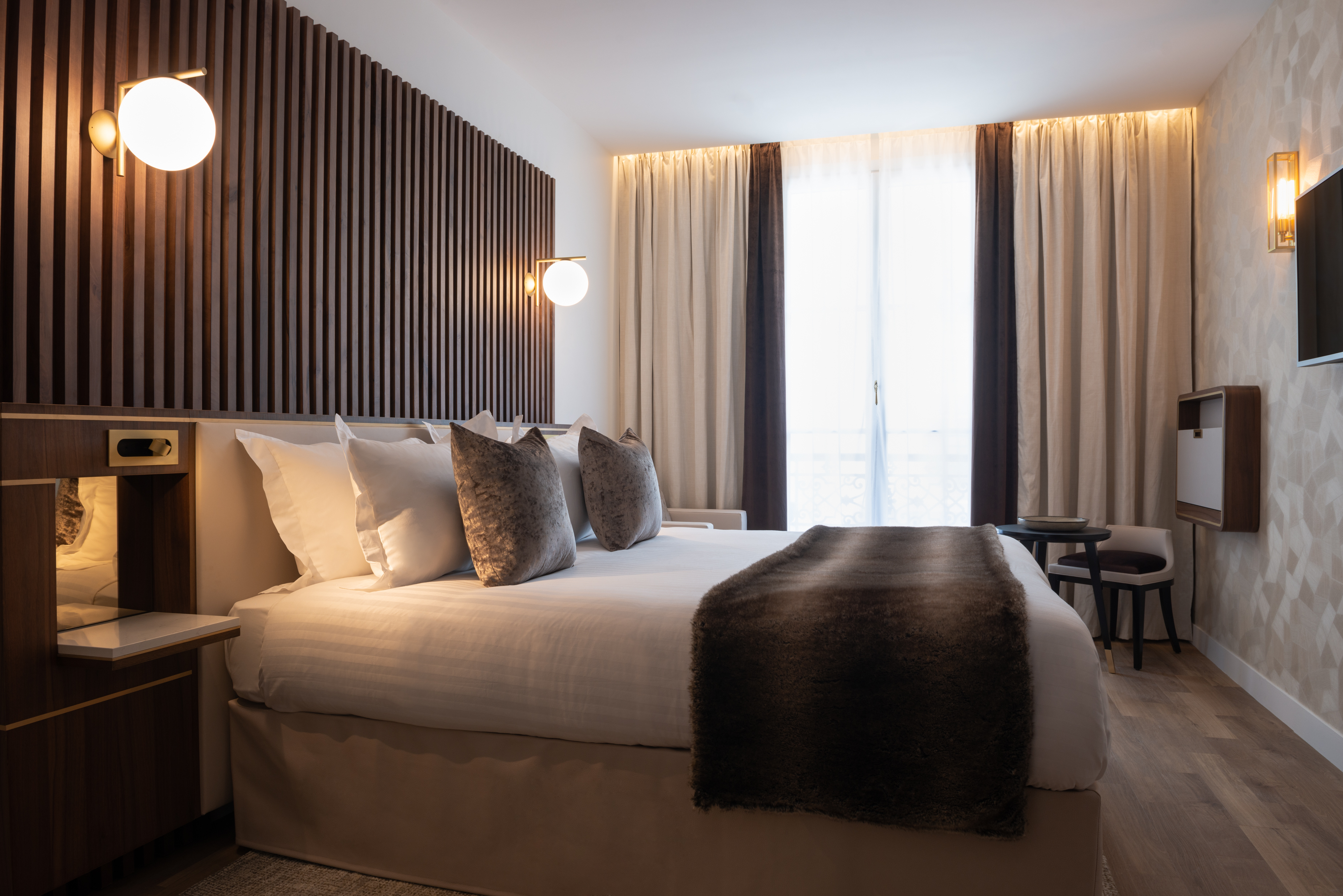 Double or Twin Deluxe