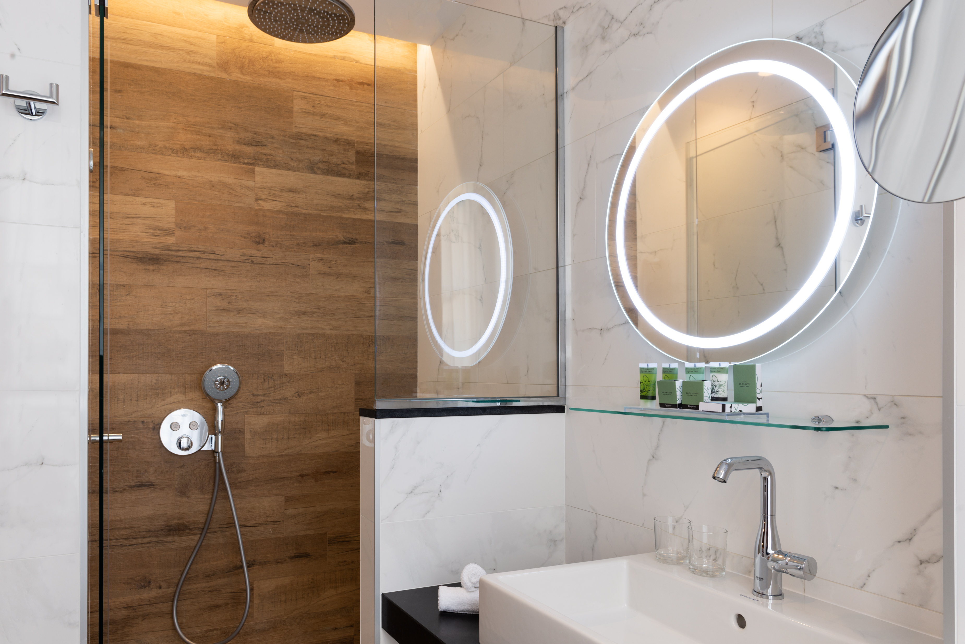 Double or Twin Superior