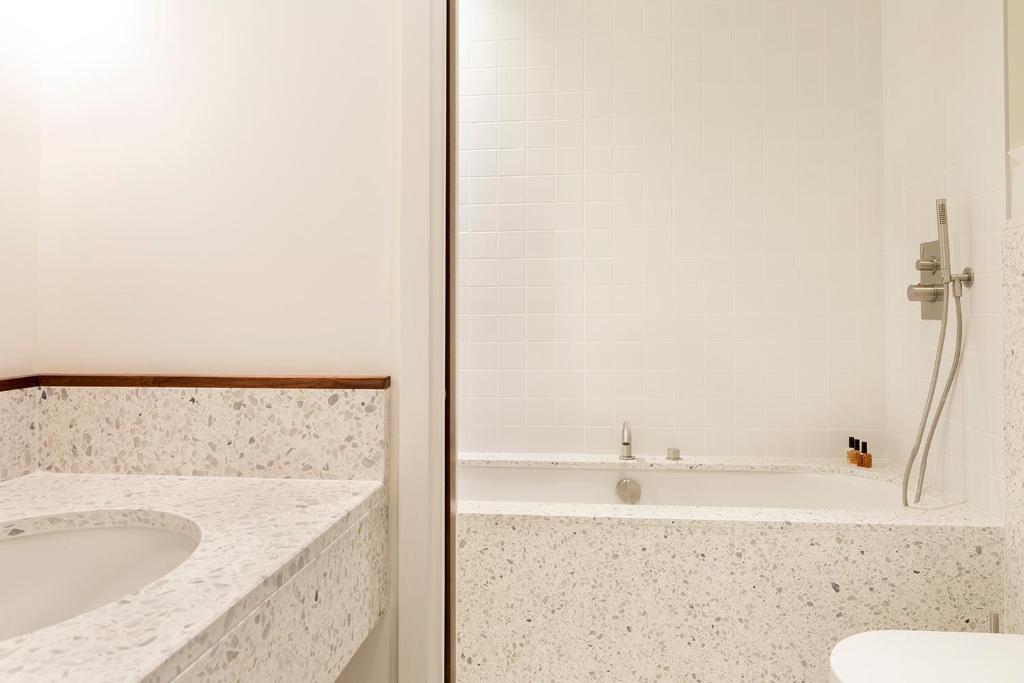 Double Superior with Views