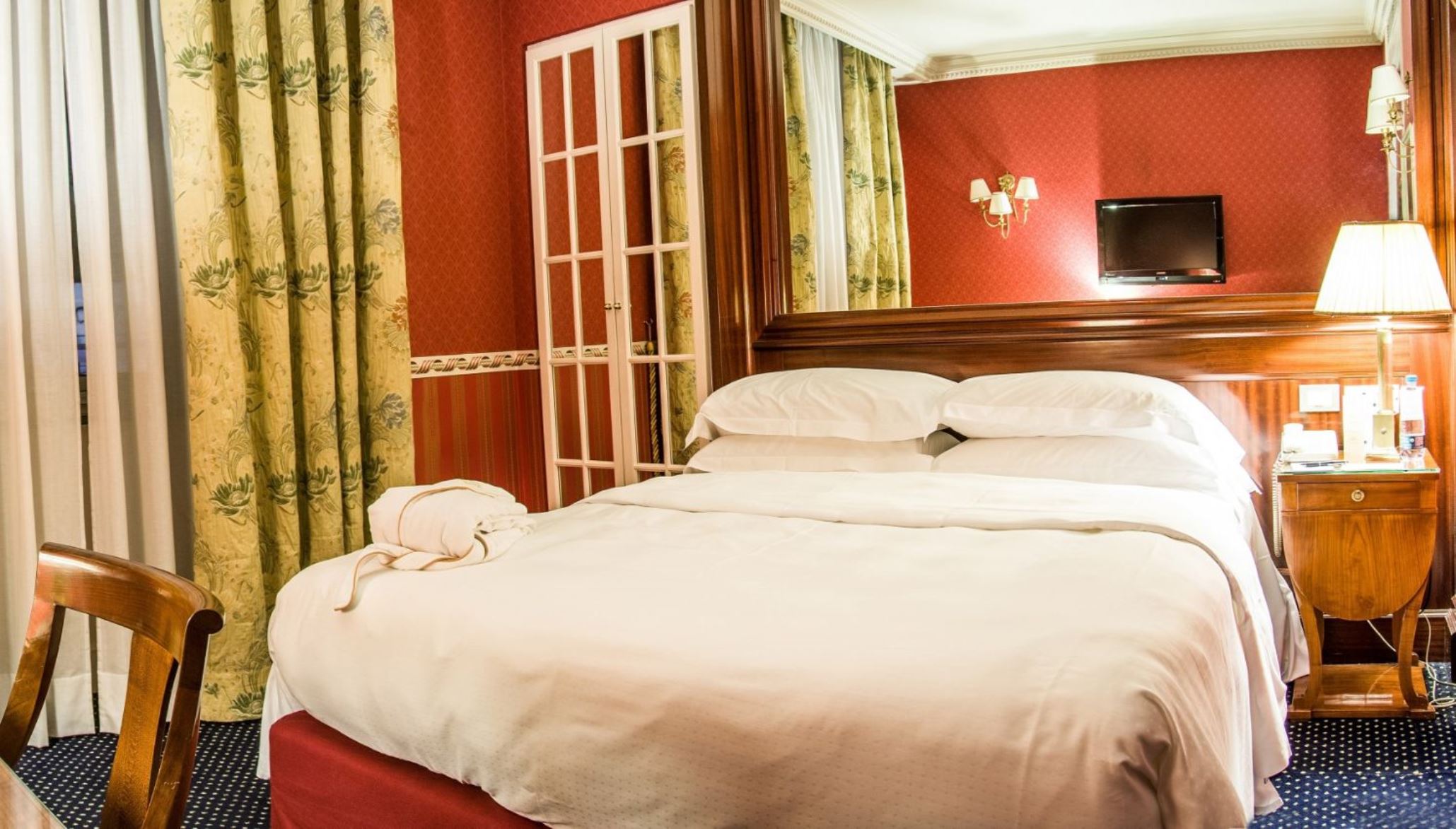 Double Single Economy