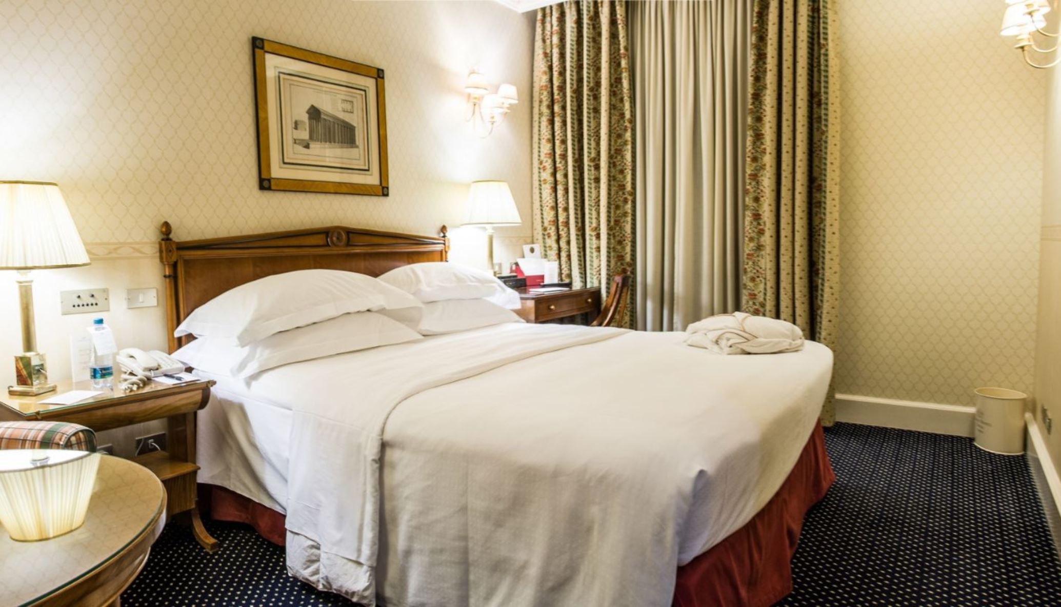 Double Single Economy