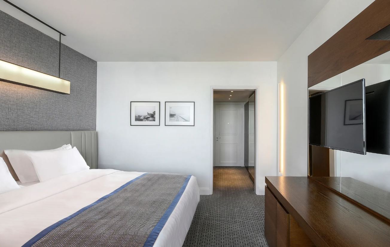 Single Premium Sea View