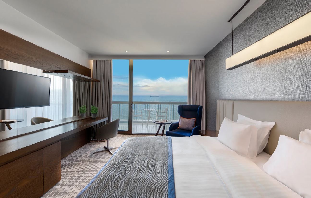 Double or Twin Premium Sea View