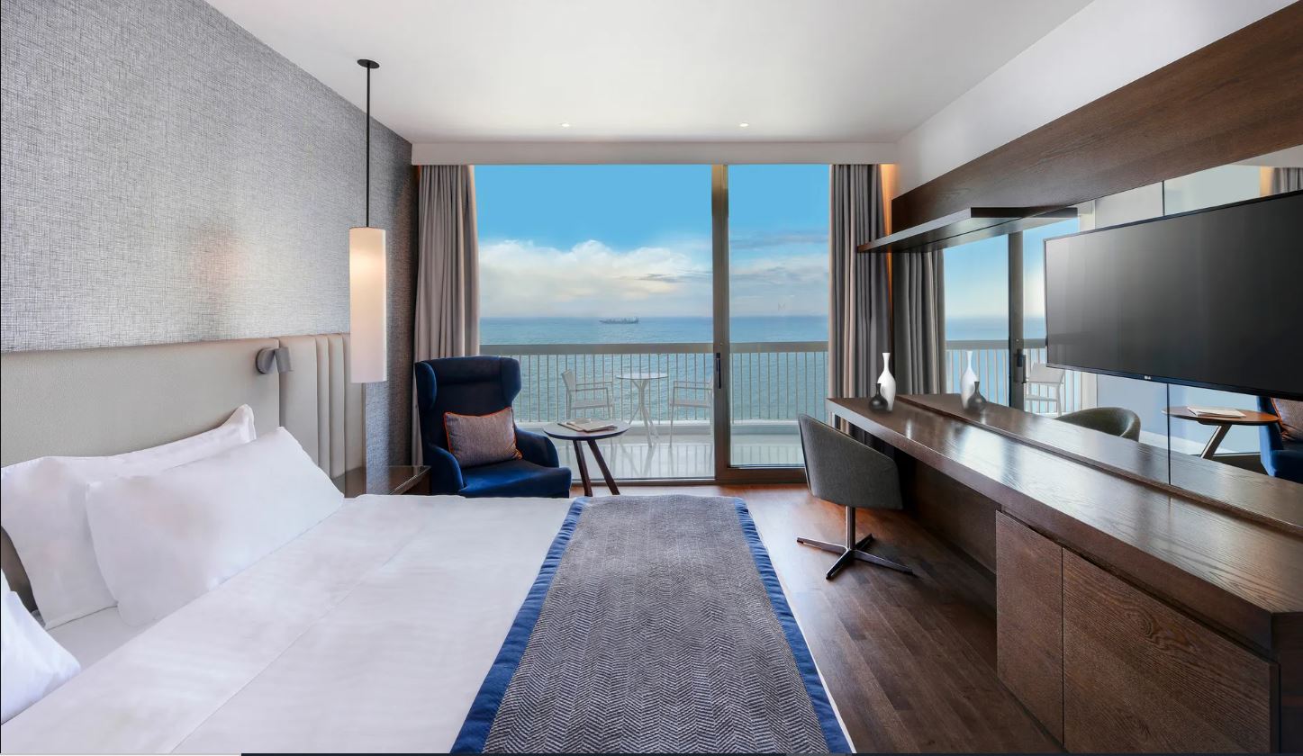 Double or Twin Executive Sea View