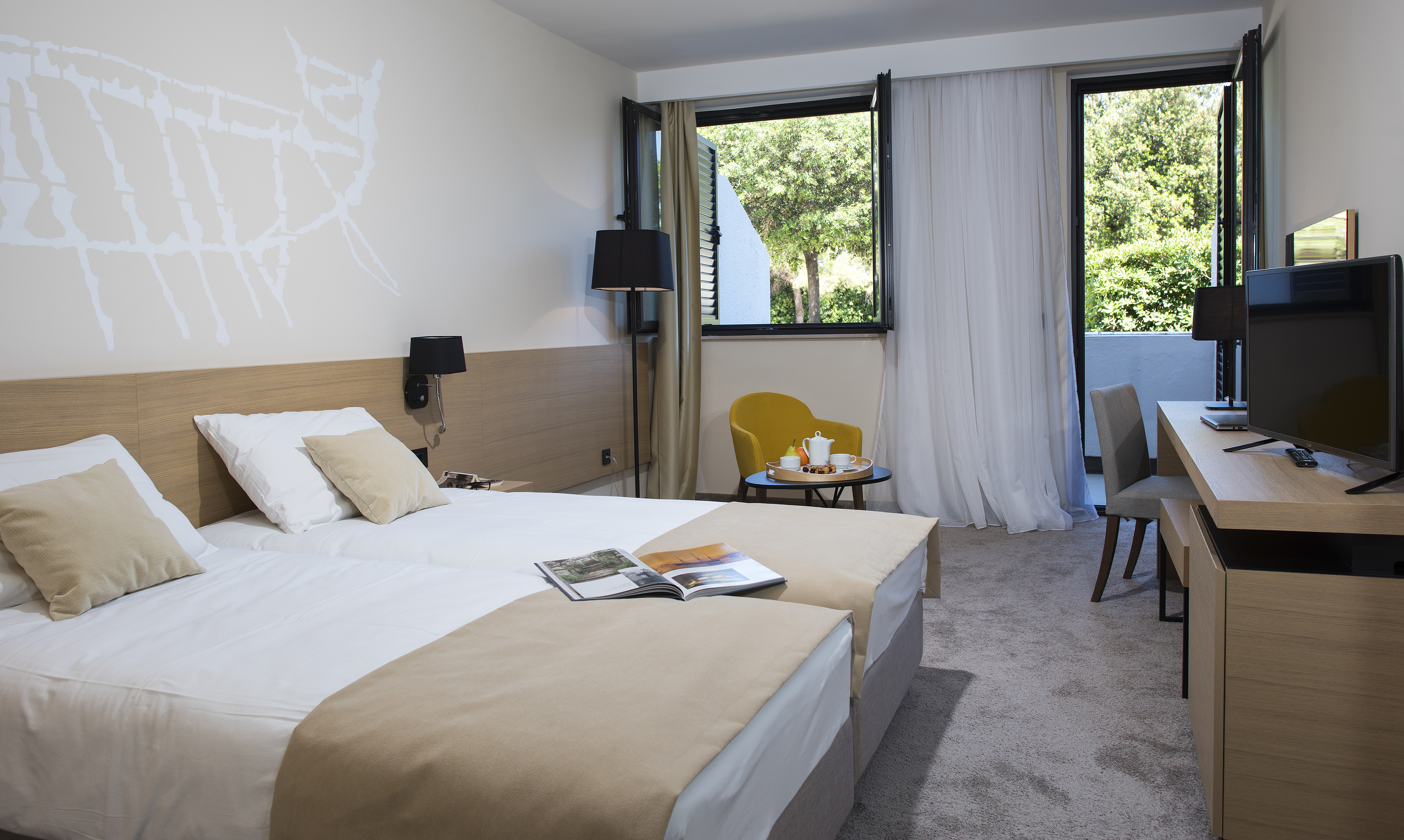 Double Park View with Balcony