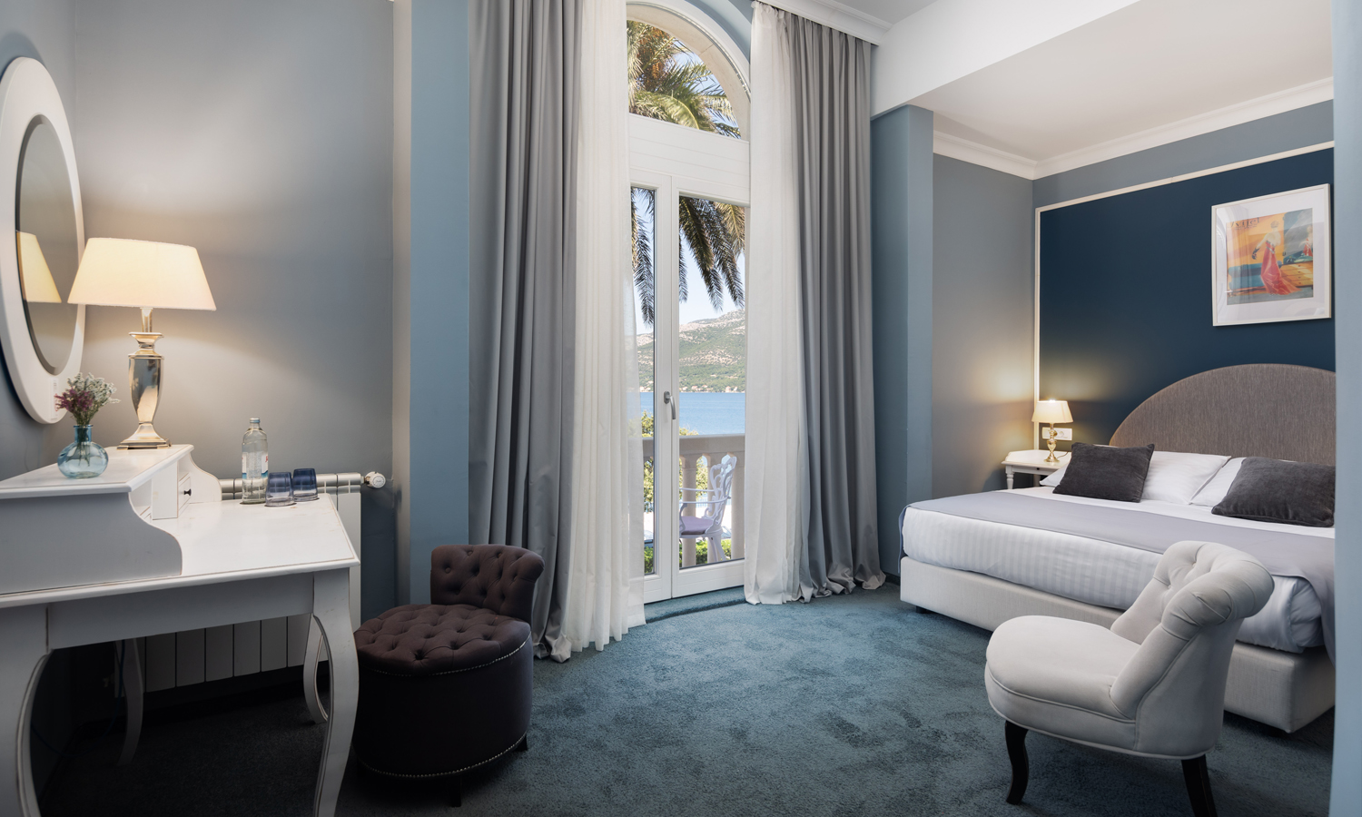 Double Side Sea View with Balcony