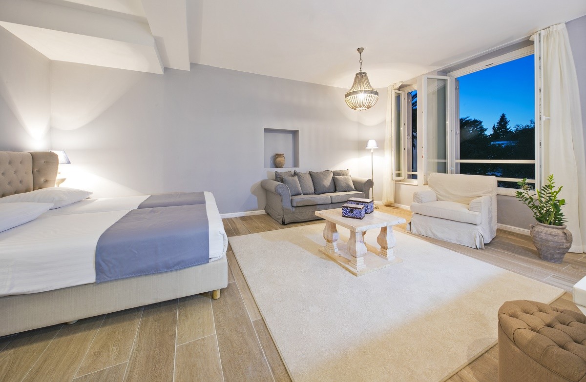 Junior Suite Deluxe Superior