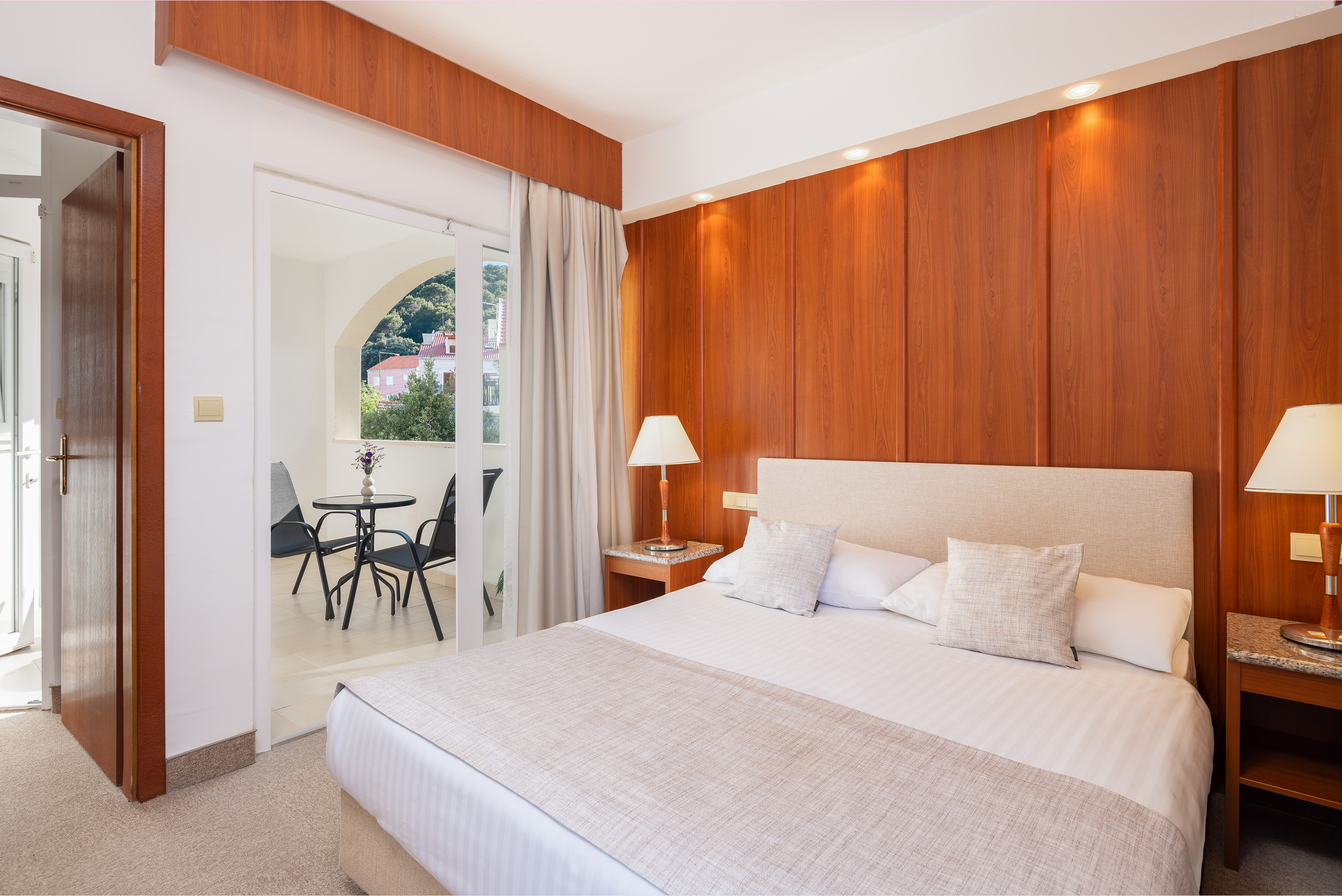 Junior Suite Side Sea View