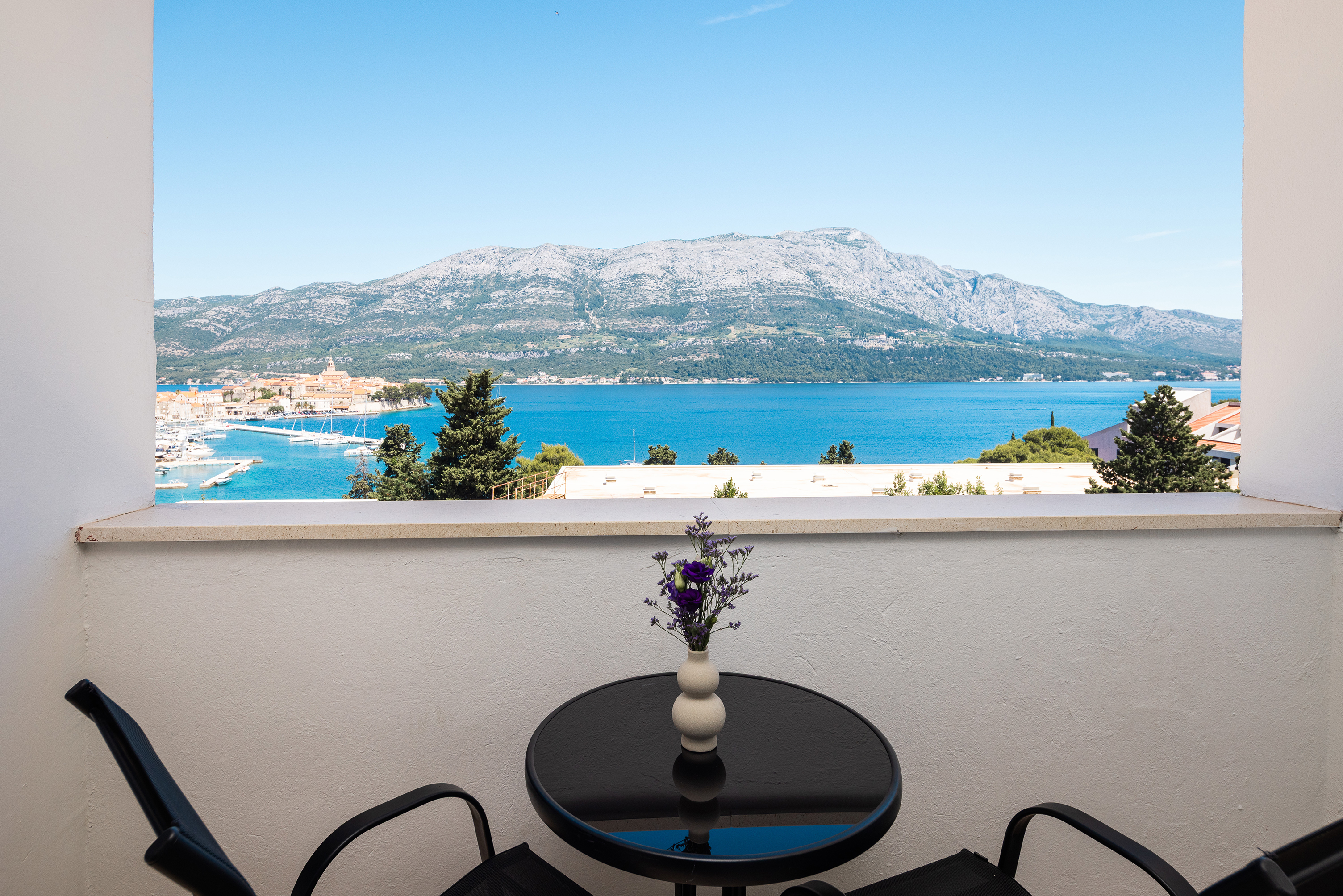 Junior Suite Side Sea View