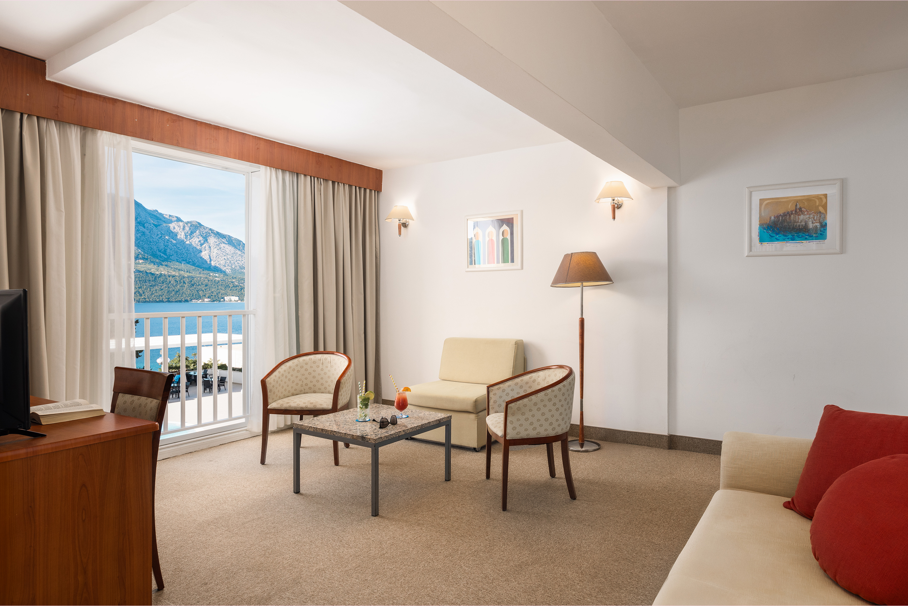 Junior Suite Side Sea View