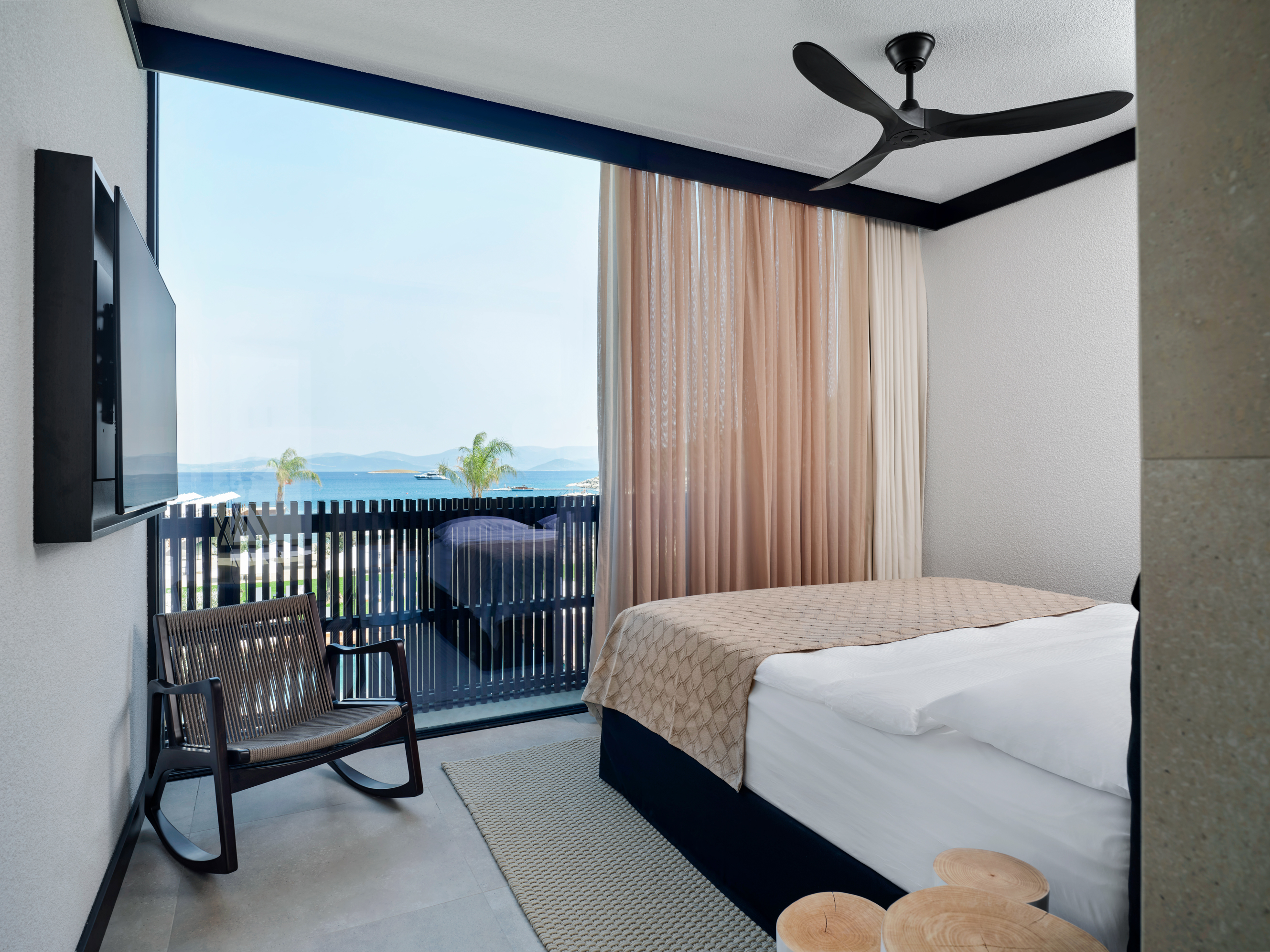 Room Sea View Three Bedrooms