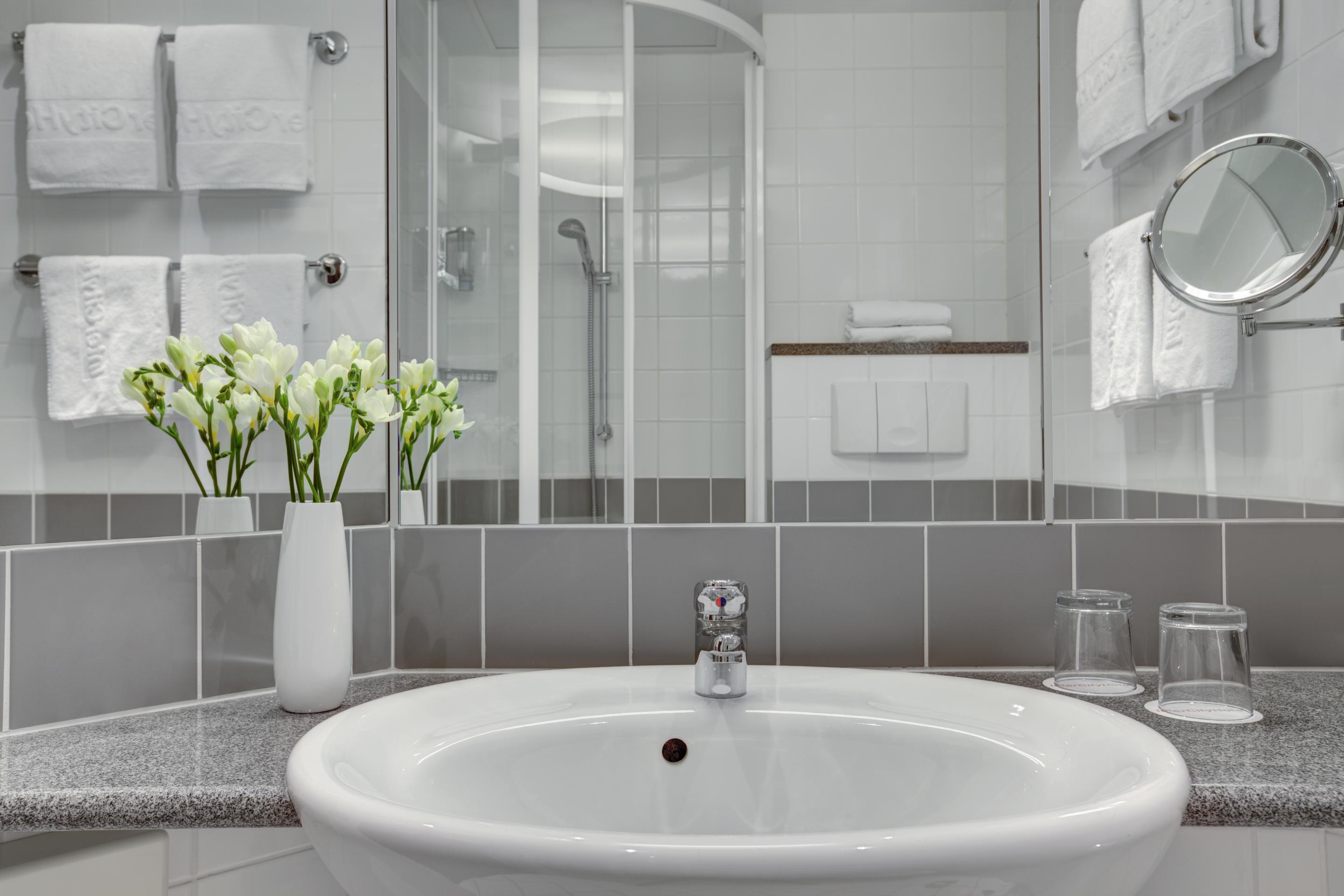 Double Superior Queen Bed