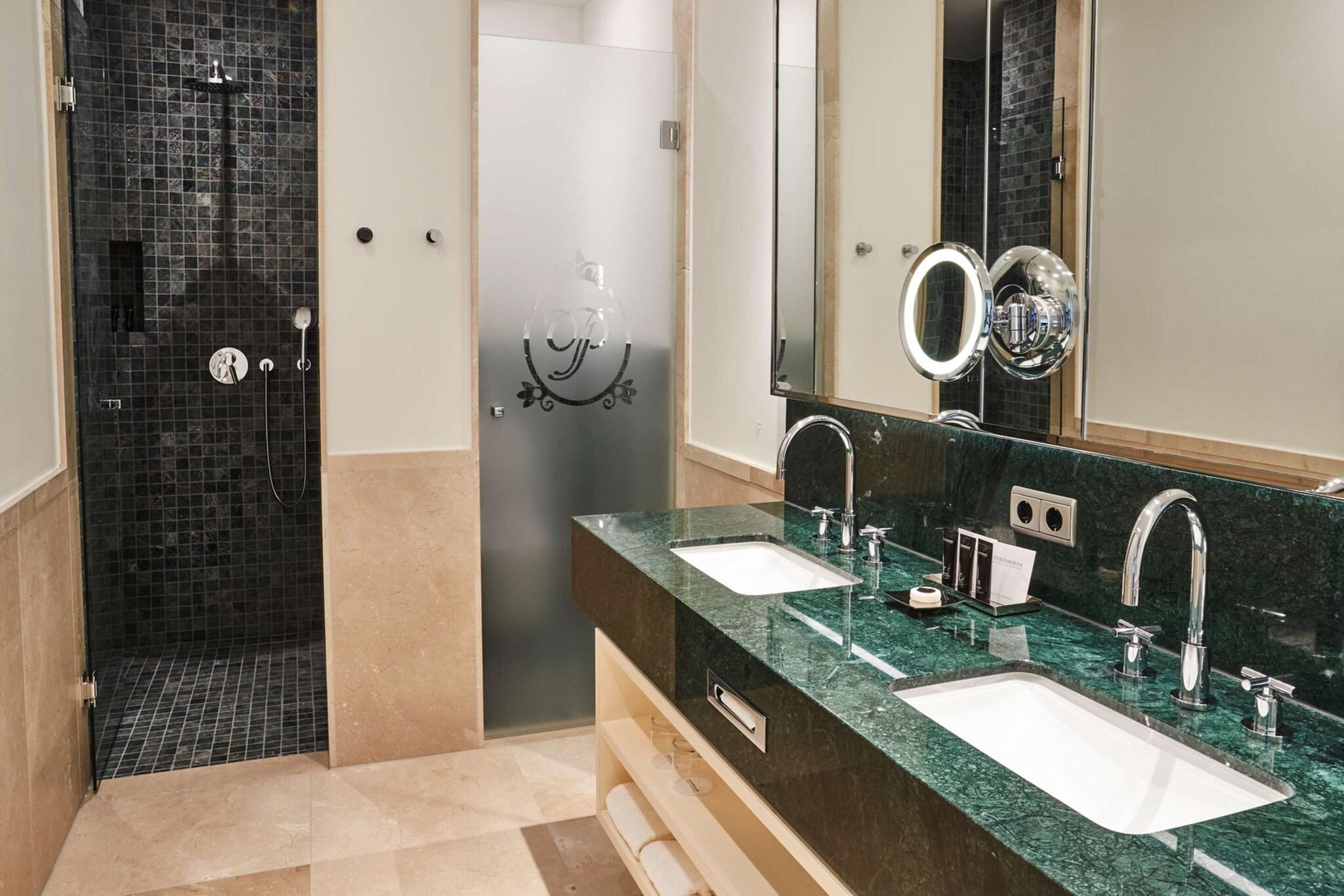 Suite Executive King Bed