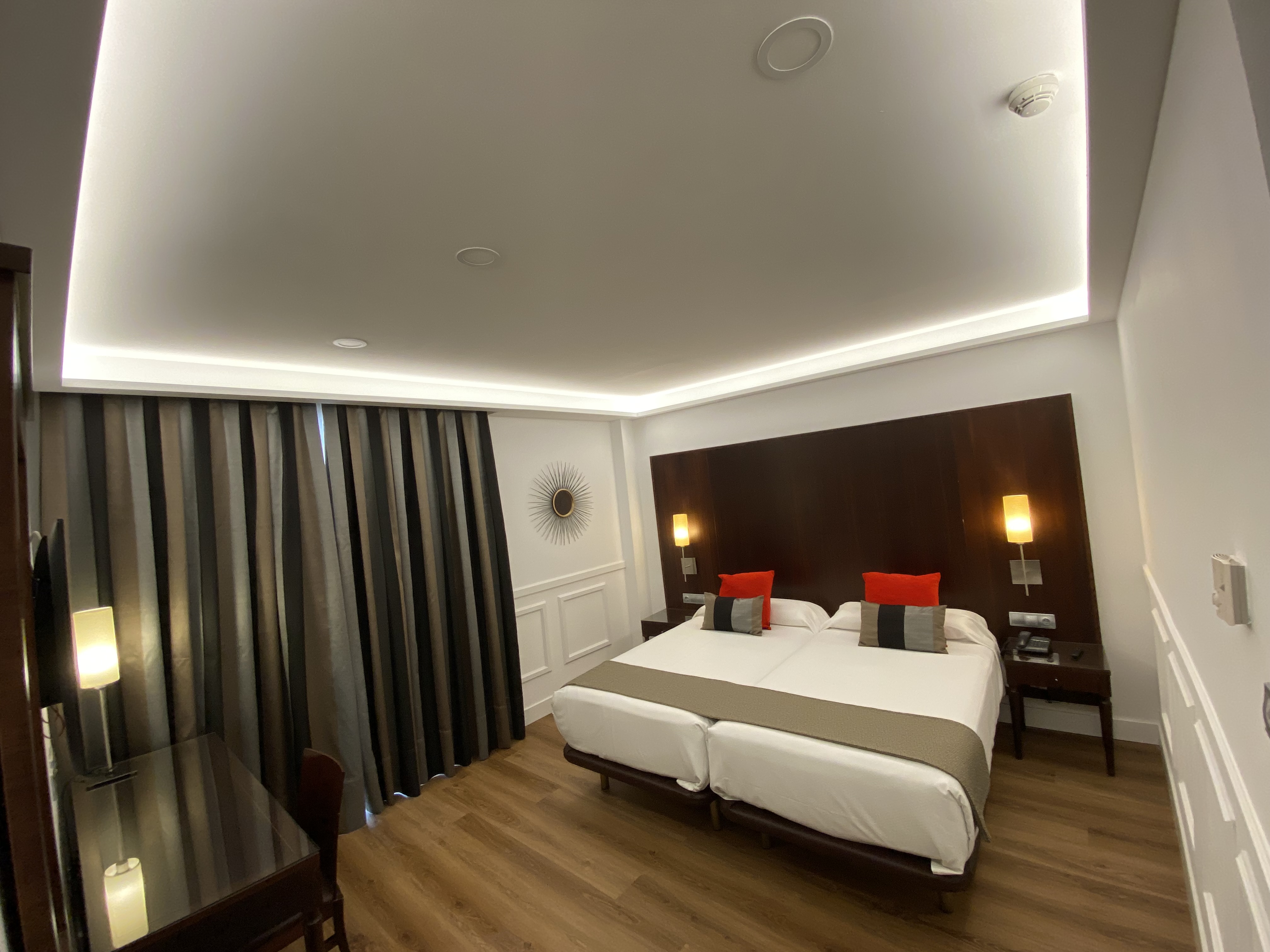 Double Single Superior