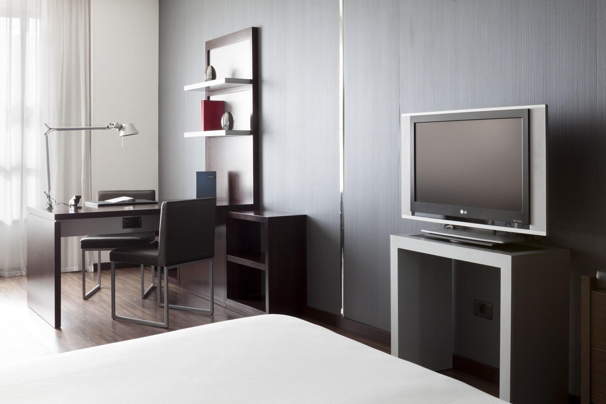 Double Superior King Bed