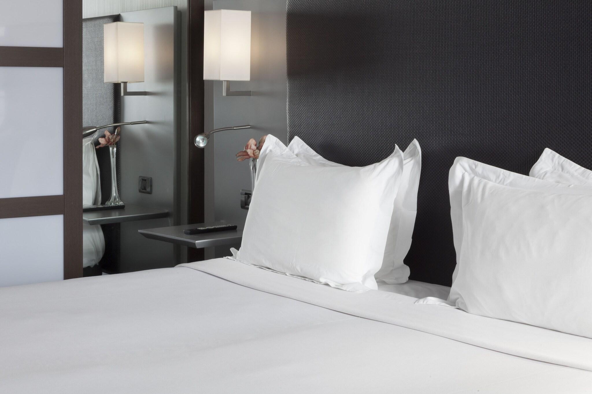 Double Superior King Bed