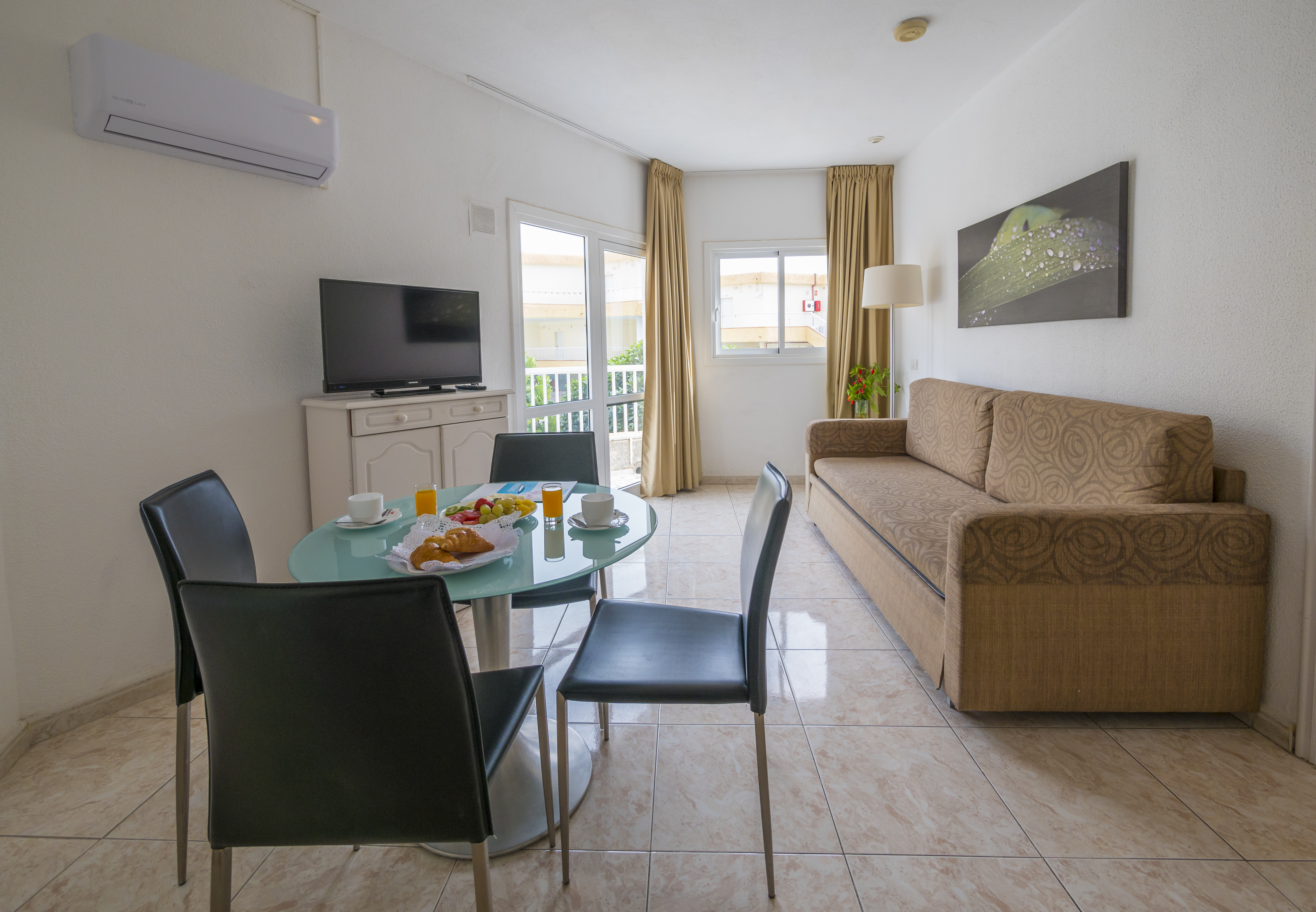 Apartment Capacity 3