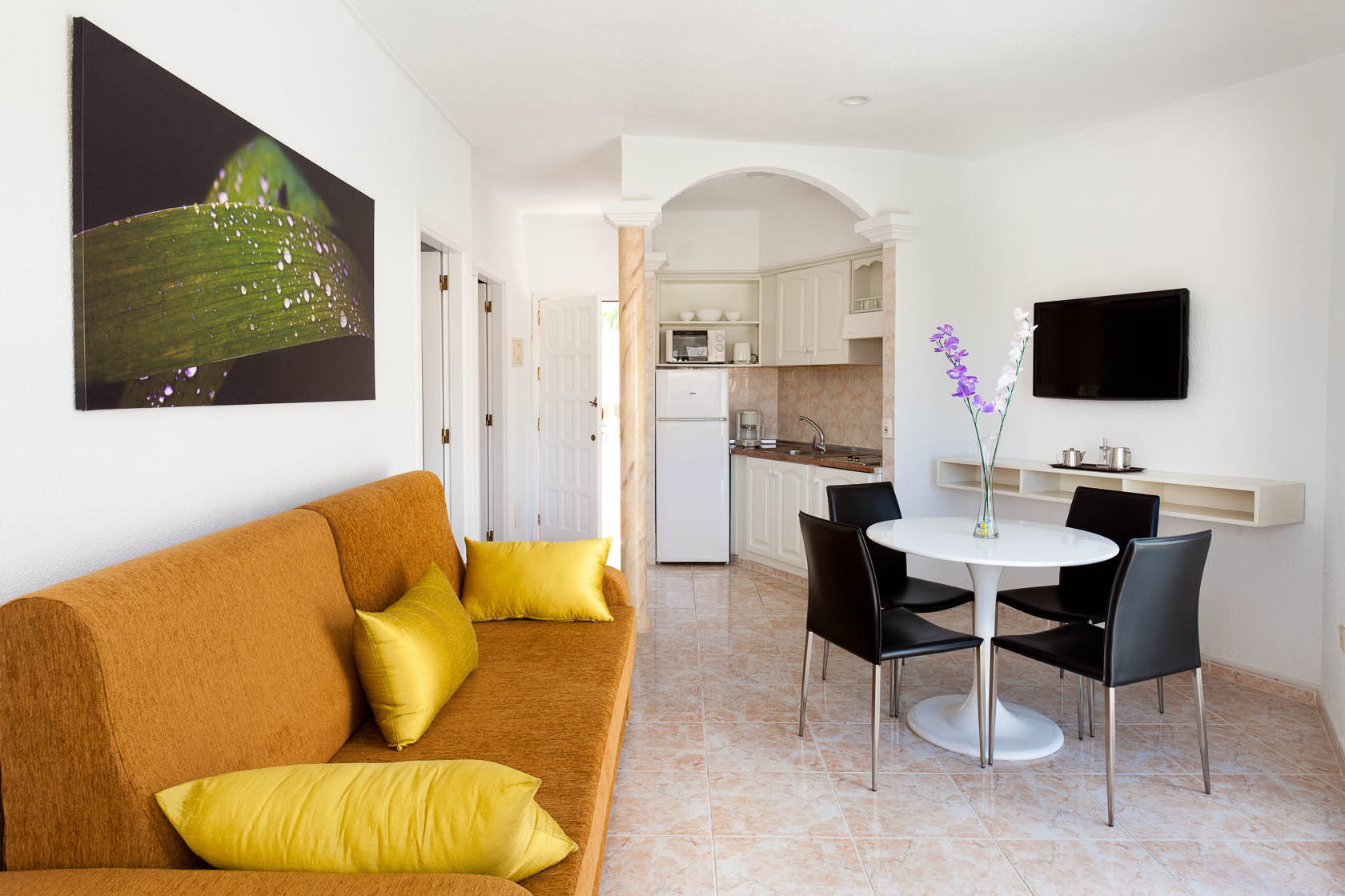 Apartment Capacity 3