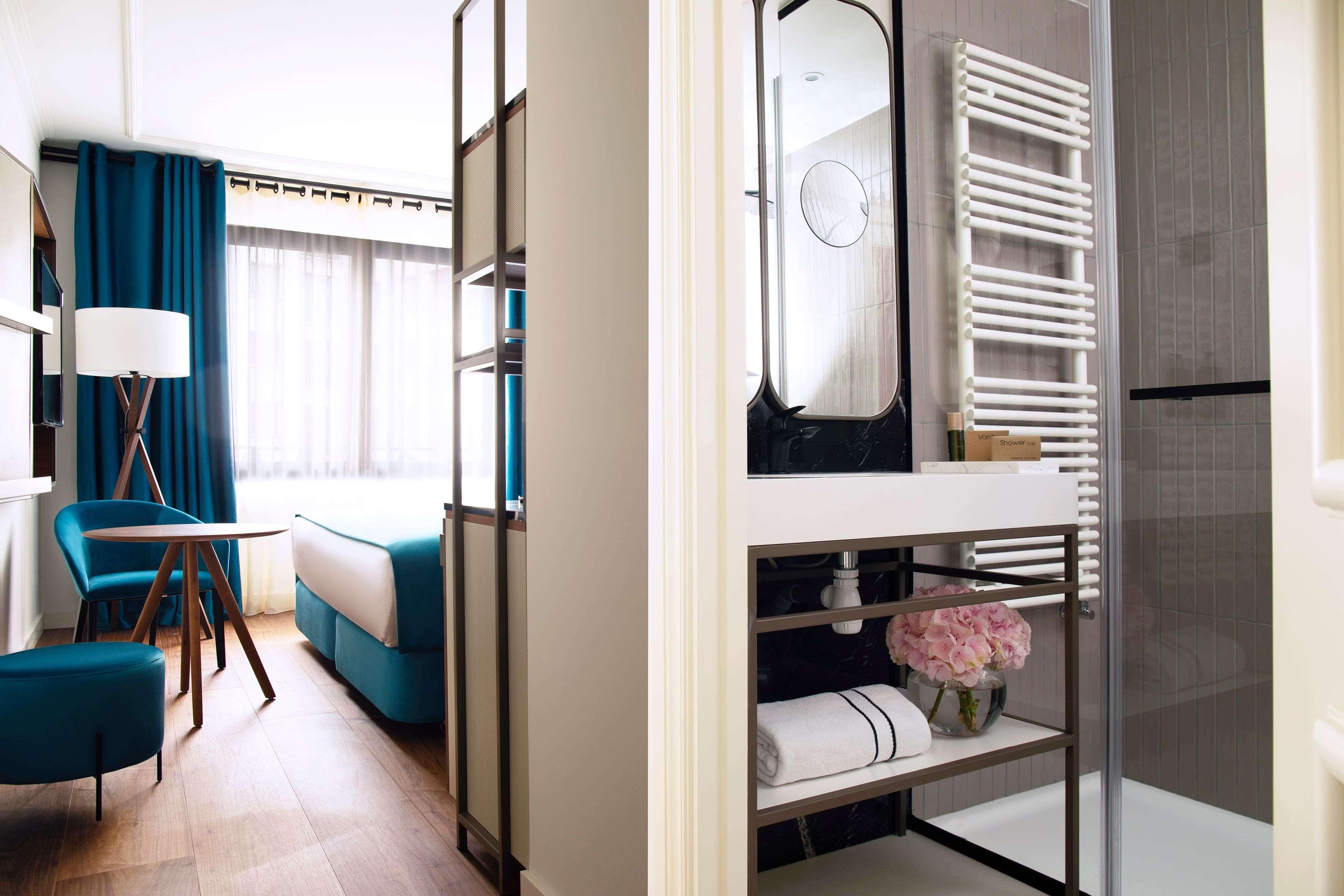 Double or Twin Superior