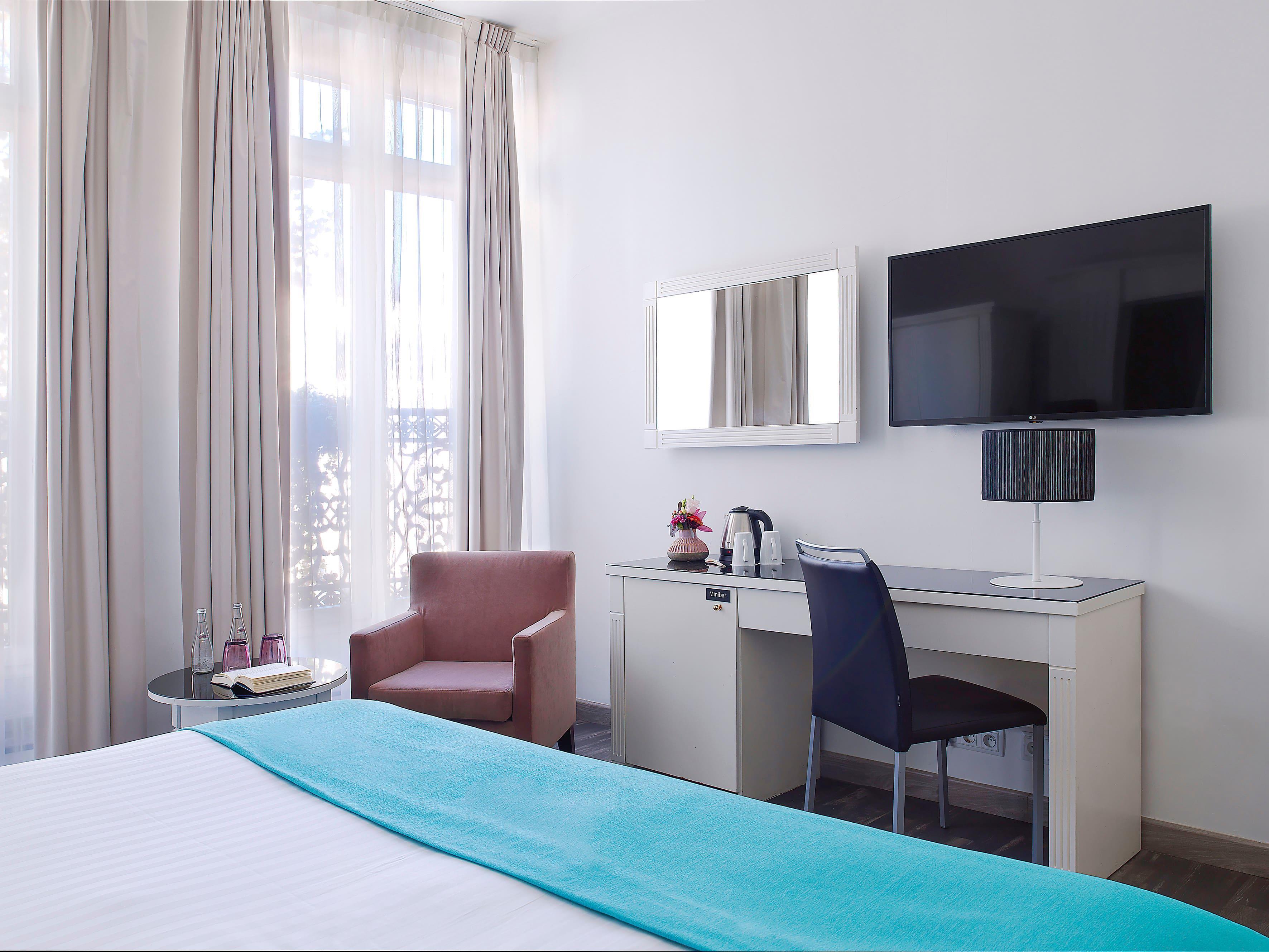 Double or Twin Premium King Bed