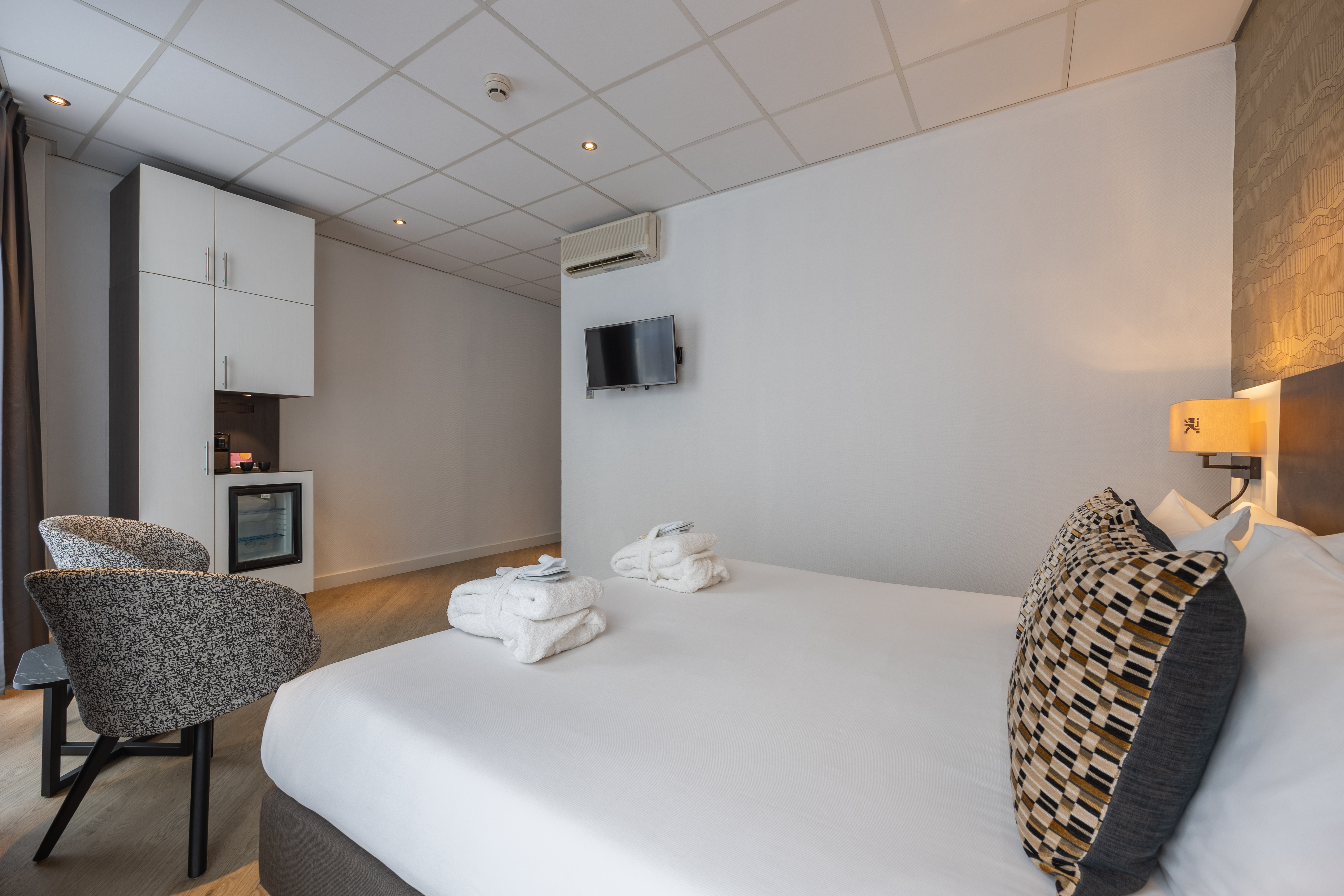 Double or Twin Superior