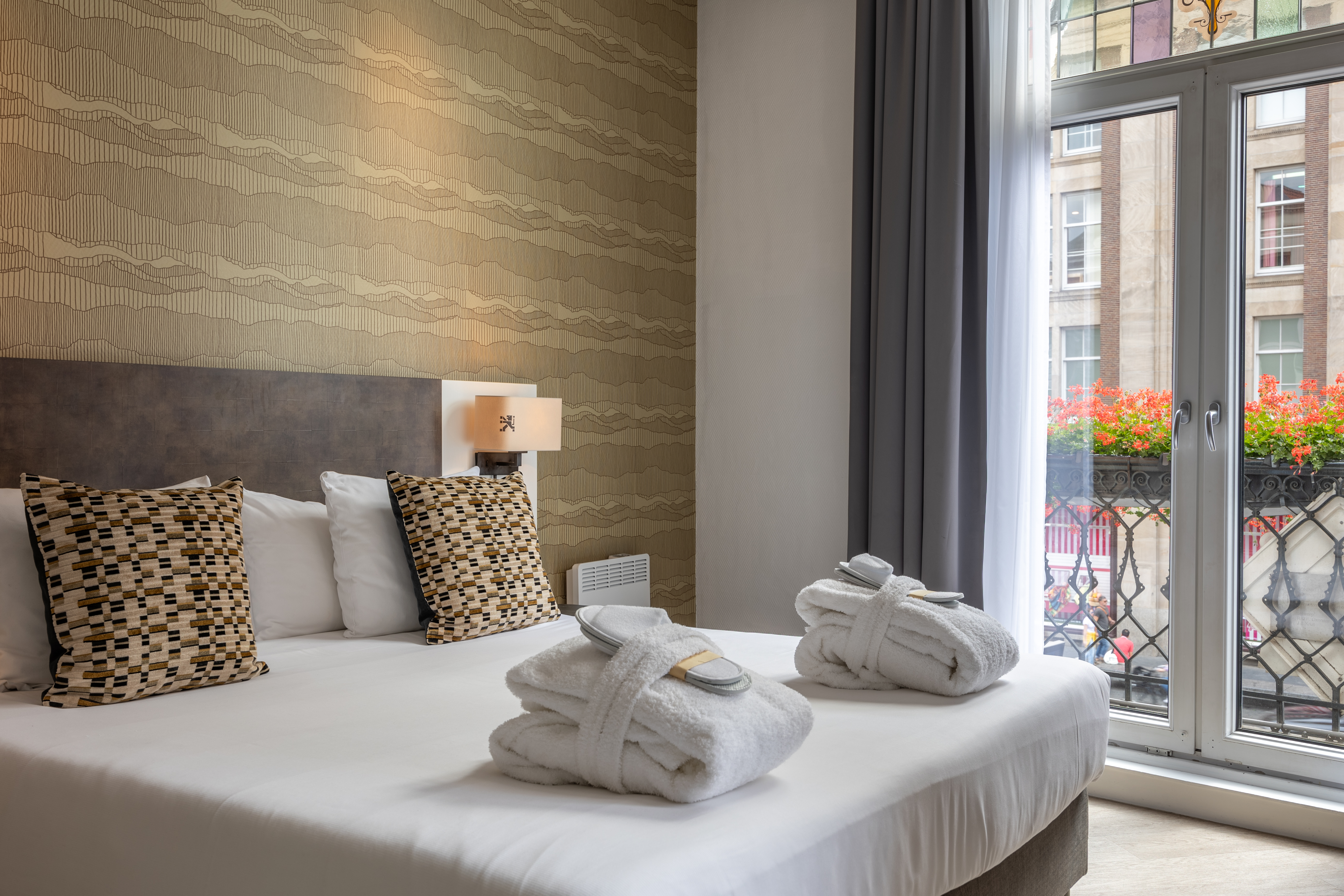 Double or Twin City View One Bedroom