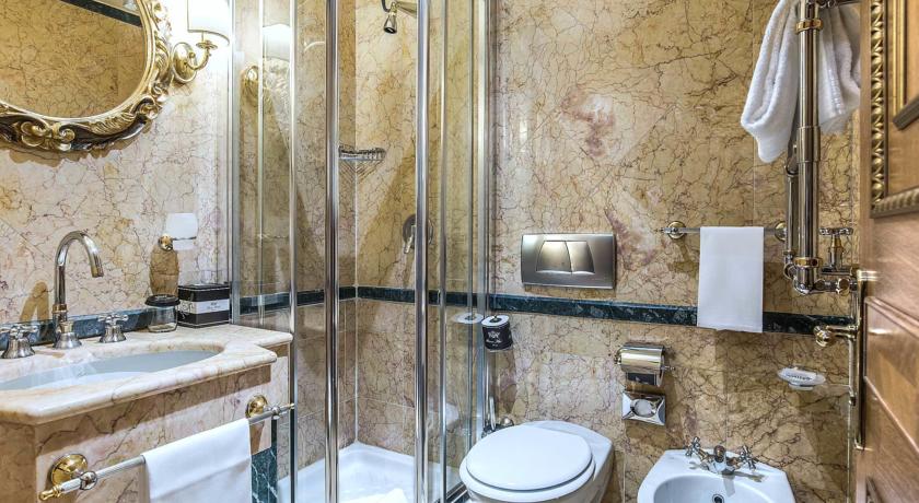 Double or Twin Superior