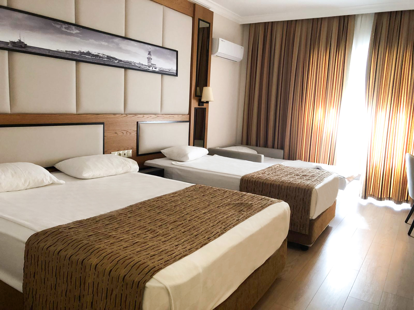 Double Single Side Sea View