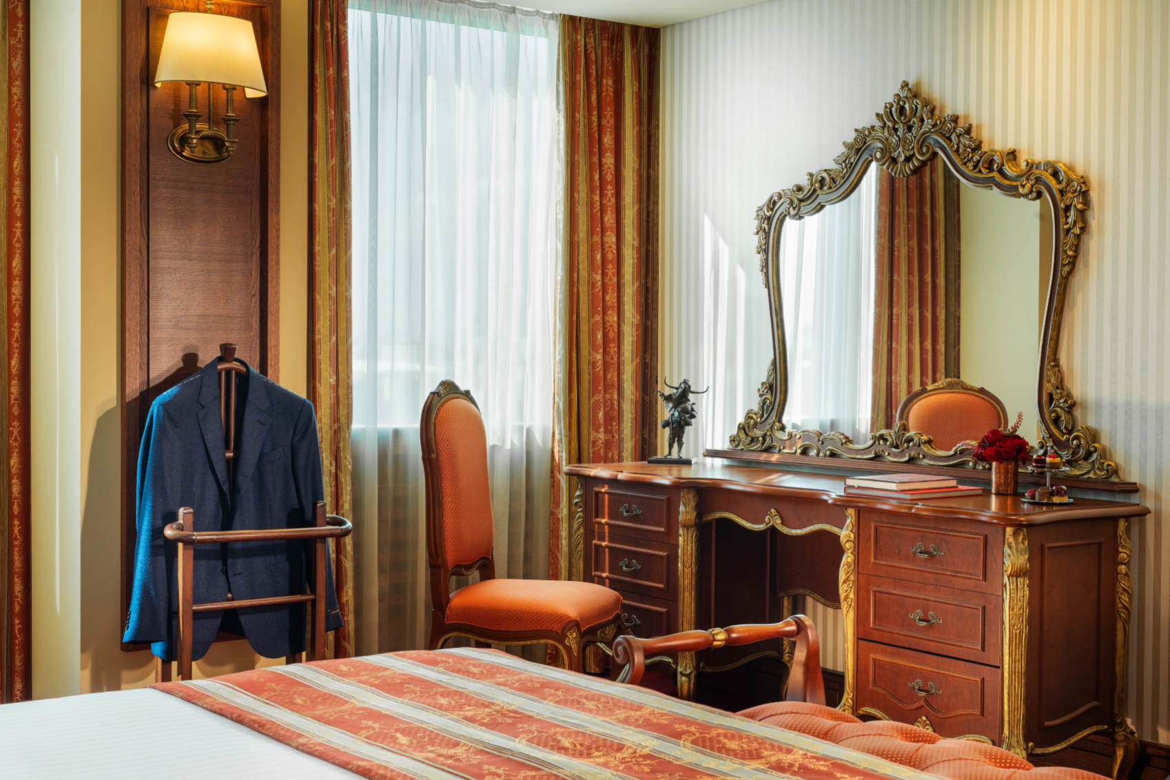 Suite One Bedroom Two Bathrooms