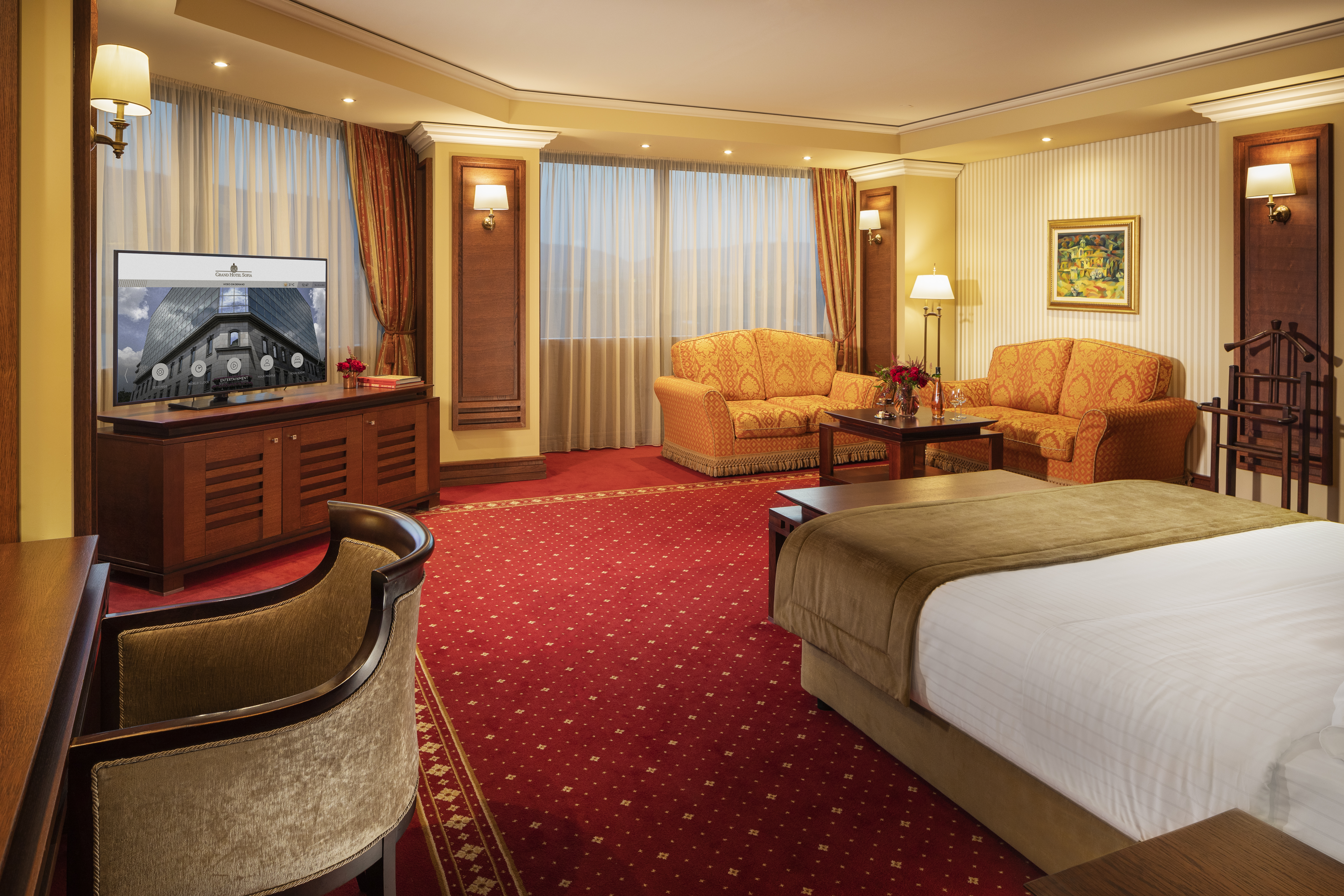 Suite Queen Size Bed