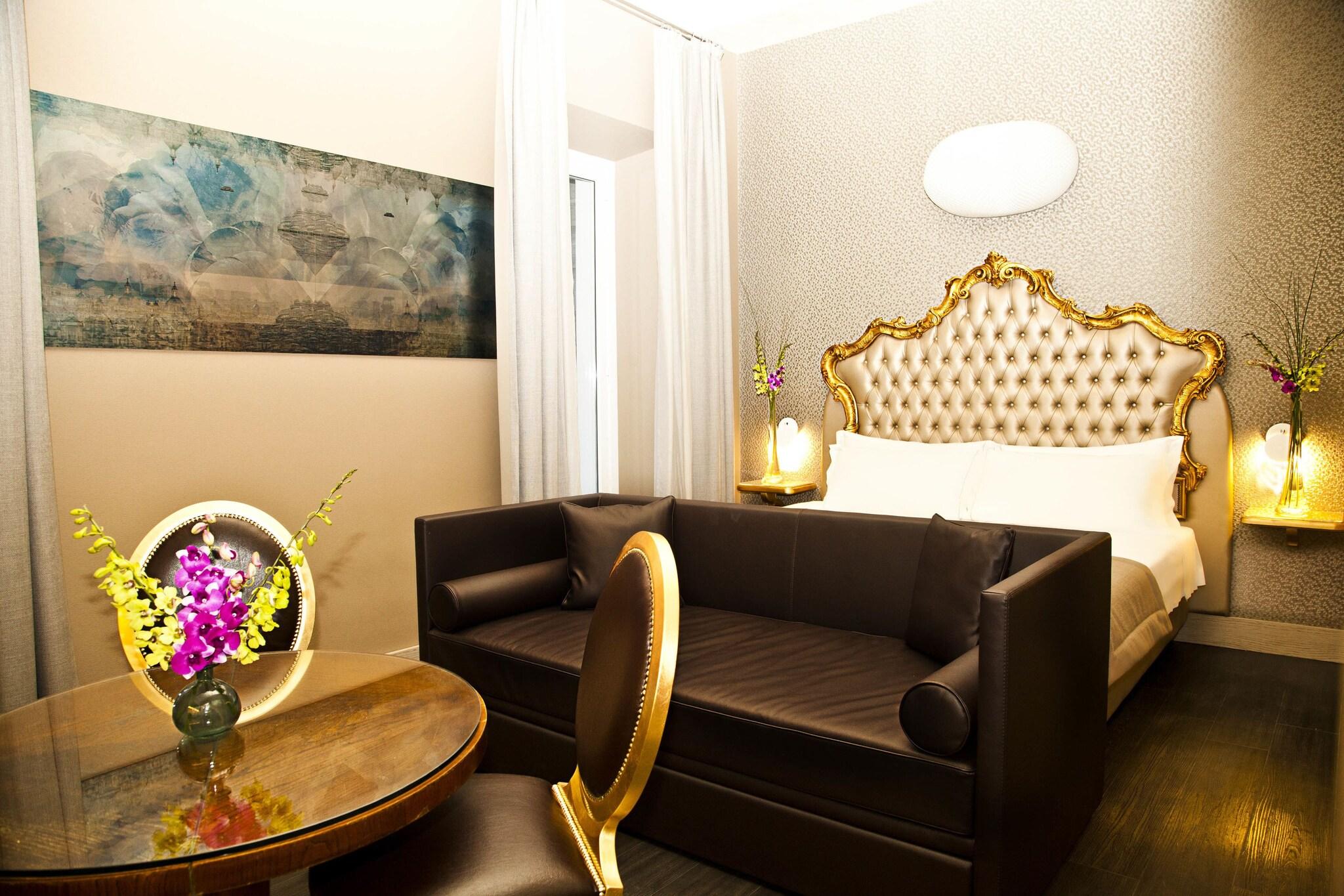 Room Deluxe King Bed