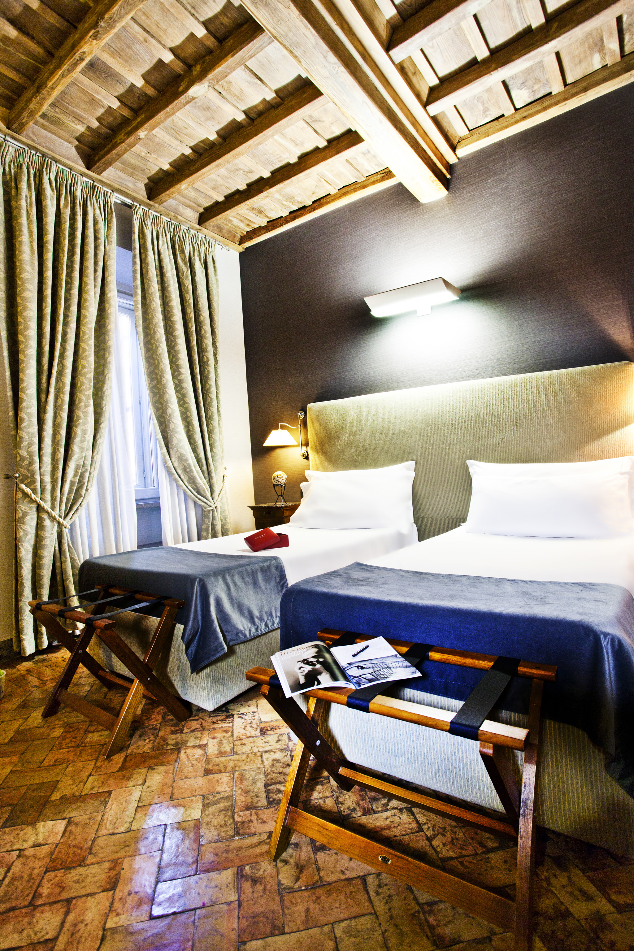 Double Single Superior