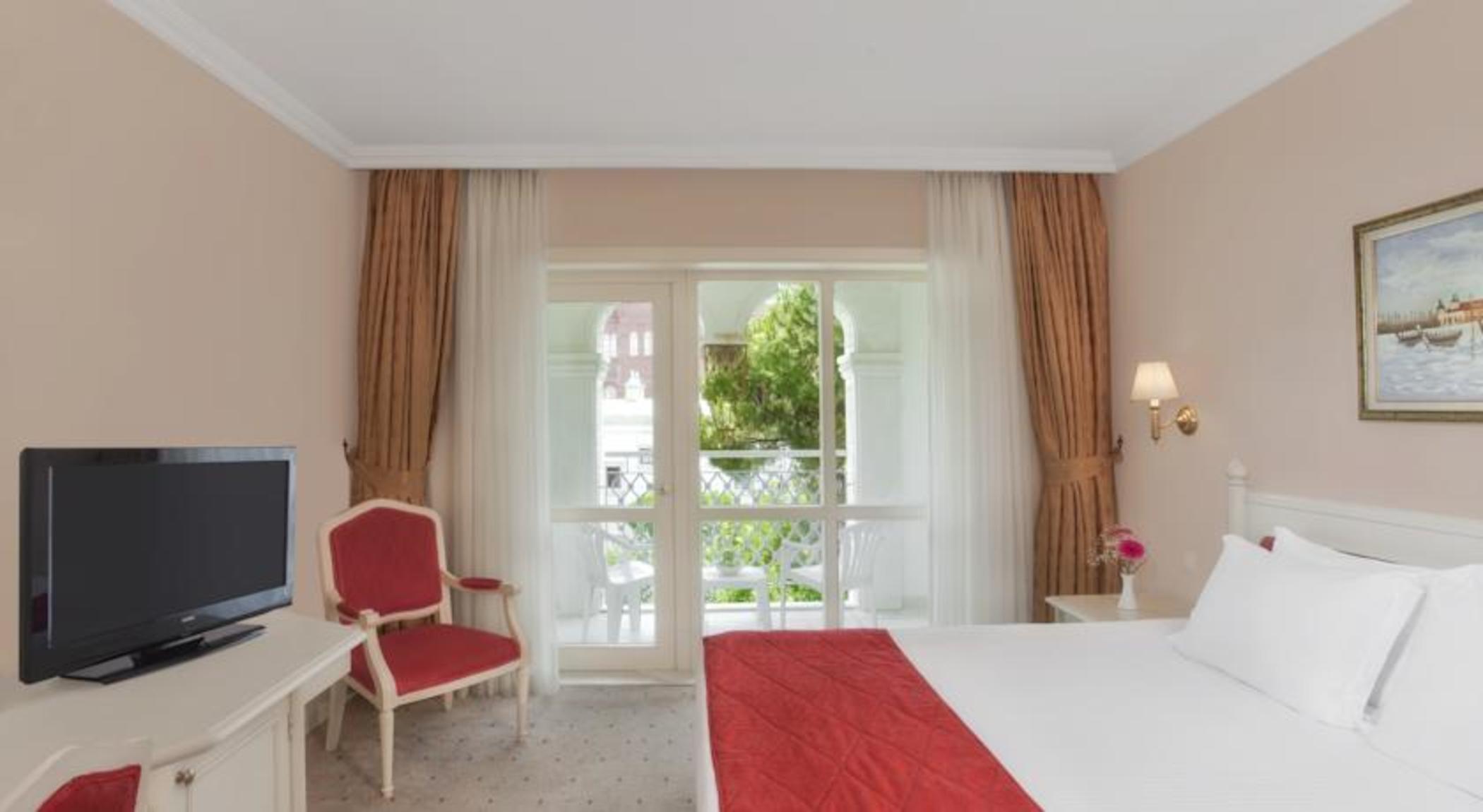 Family Room Connecting Room