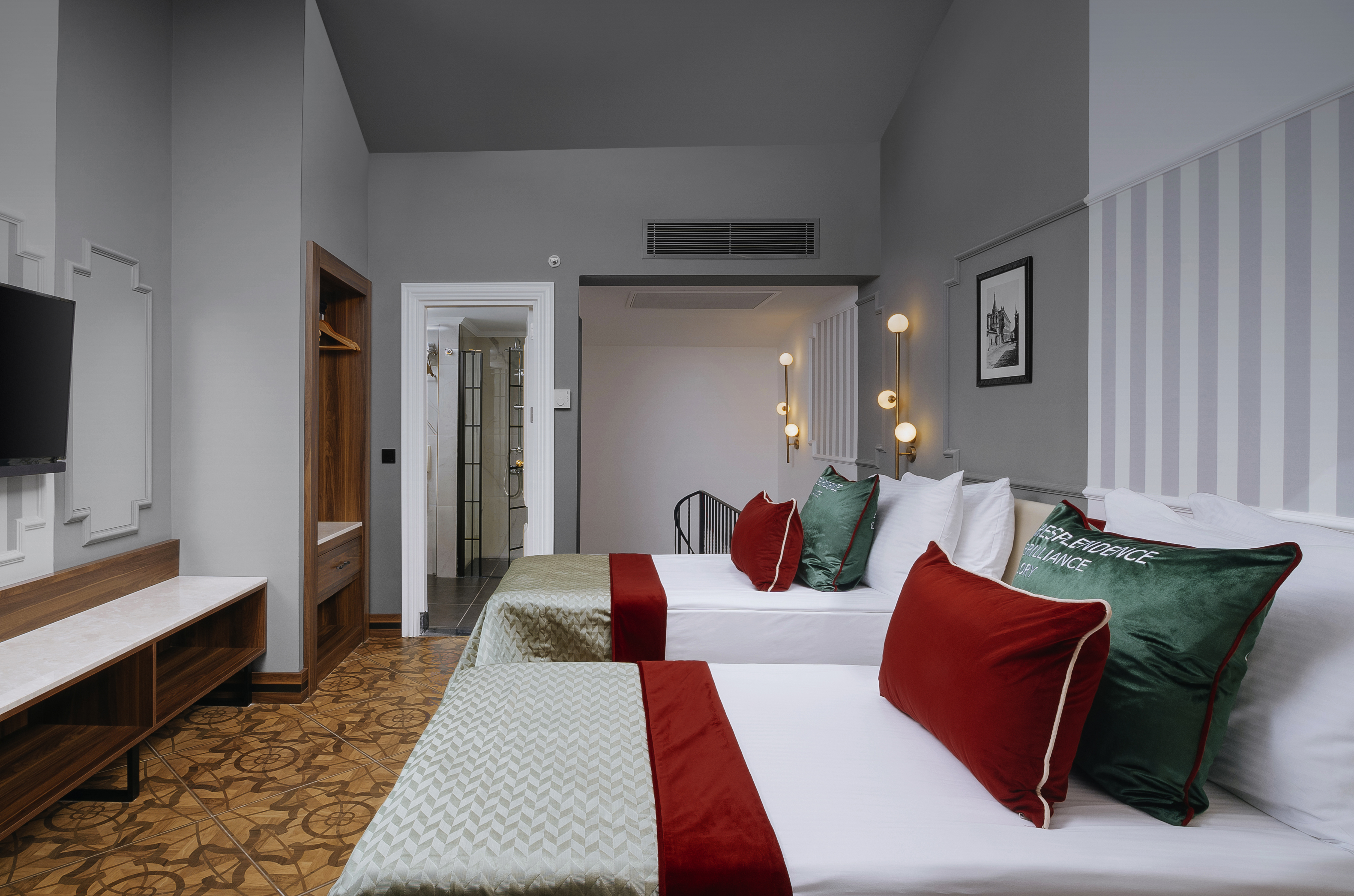 Family Room Duplex Superior